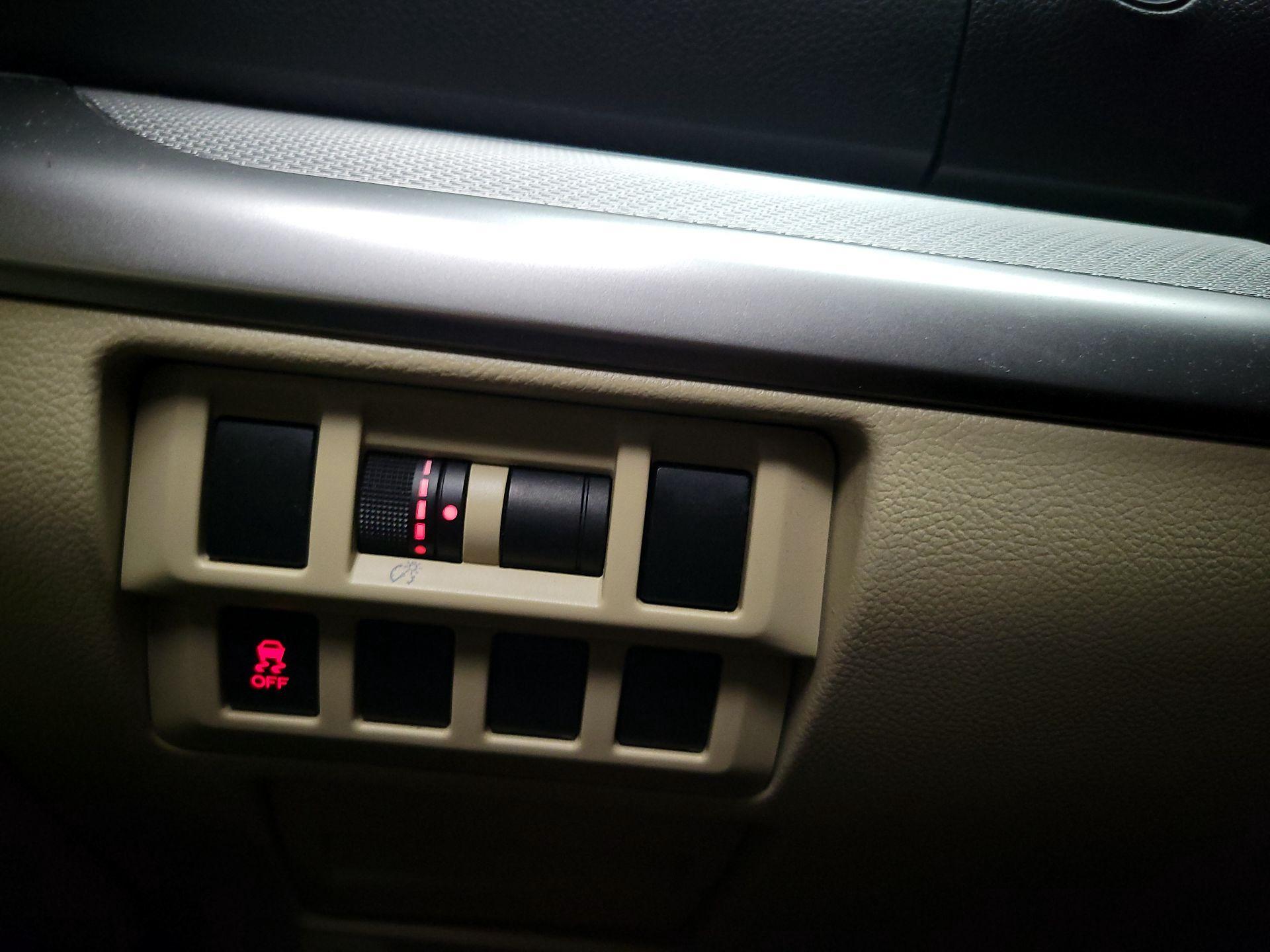 Thumbnail: 2017 Subaru Outback - 13