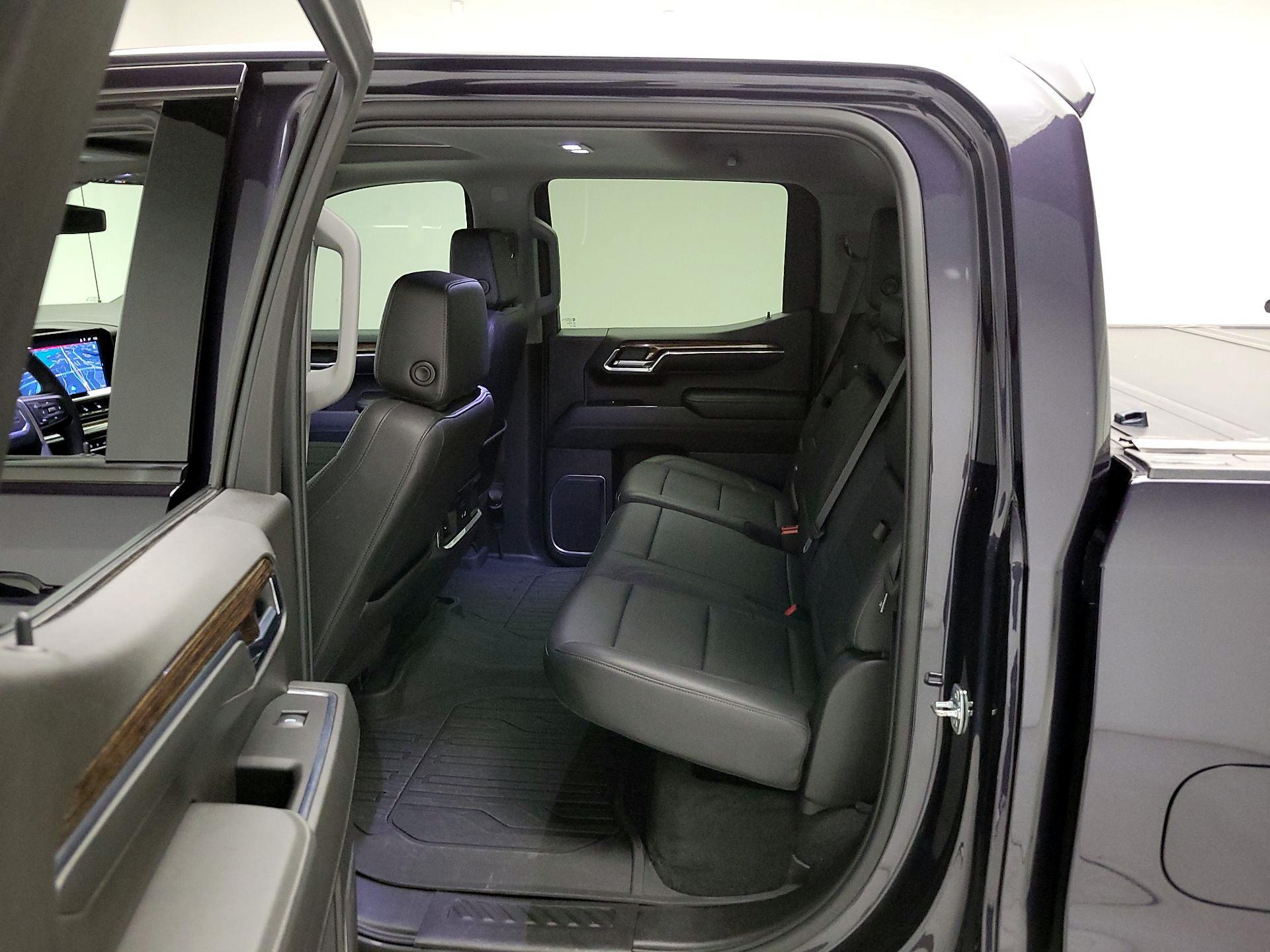 Thumbnail: 2023 GMC Sierra 1500 - 20