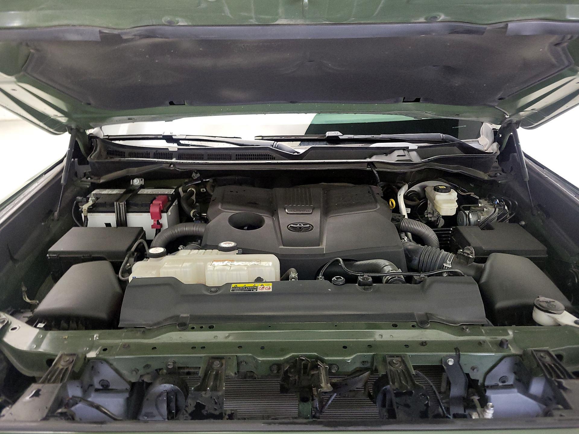 Thumbnail: 2022 Toyota Tundra - 20