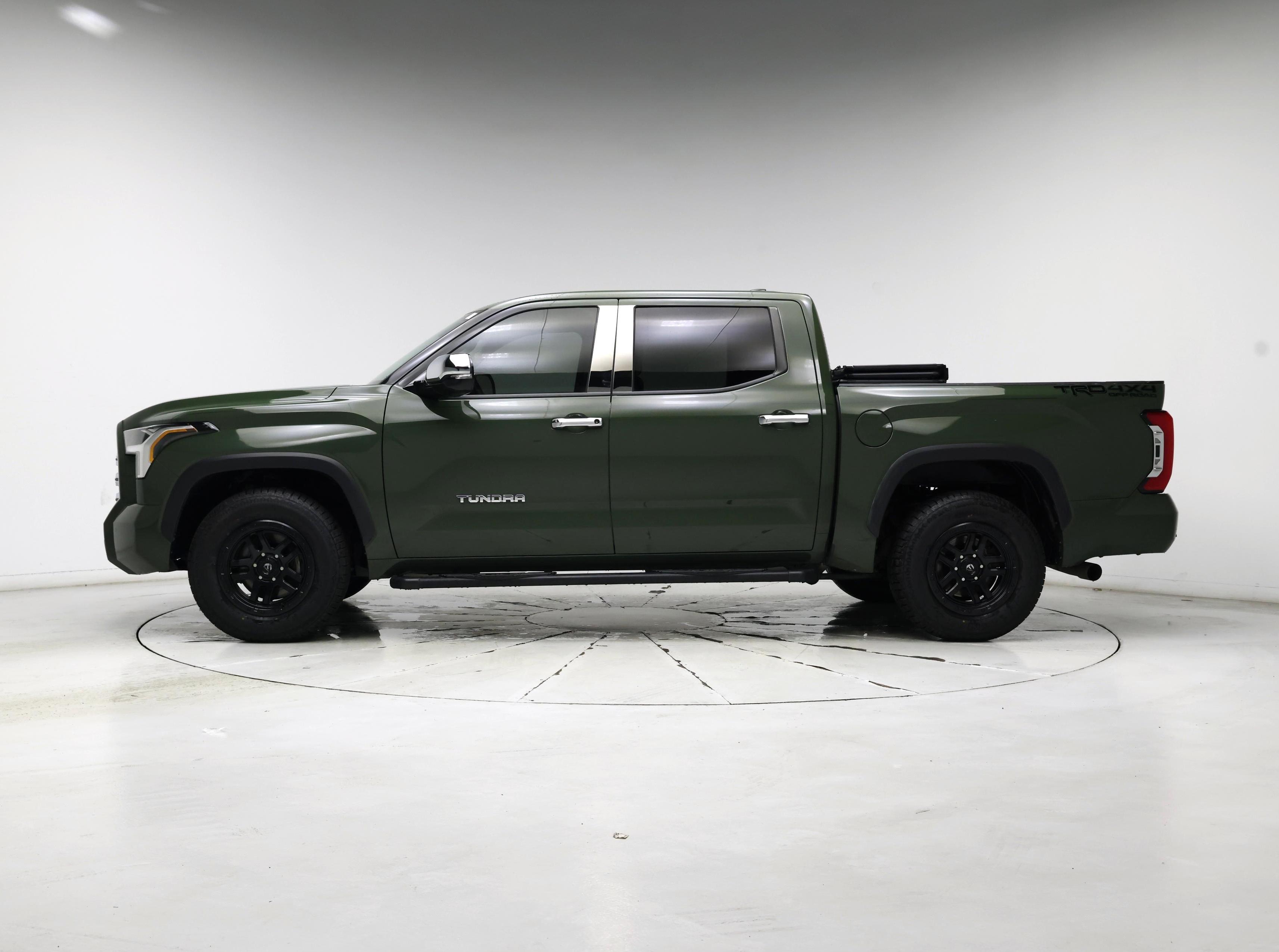 Thumbnail: 2022 Toyota Tundra - 3