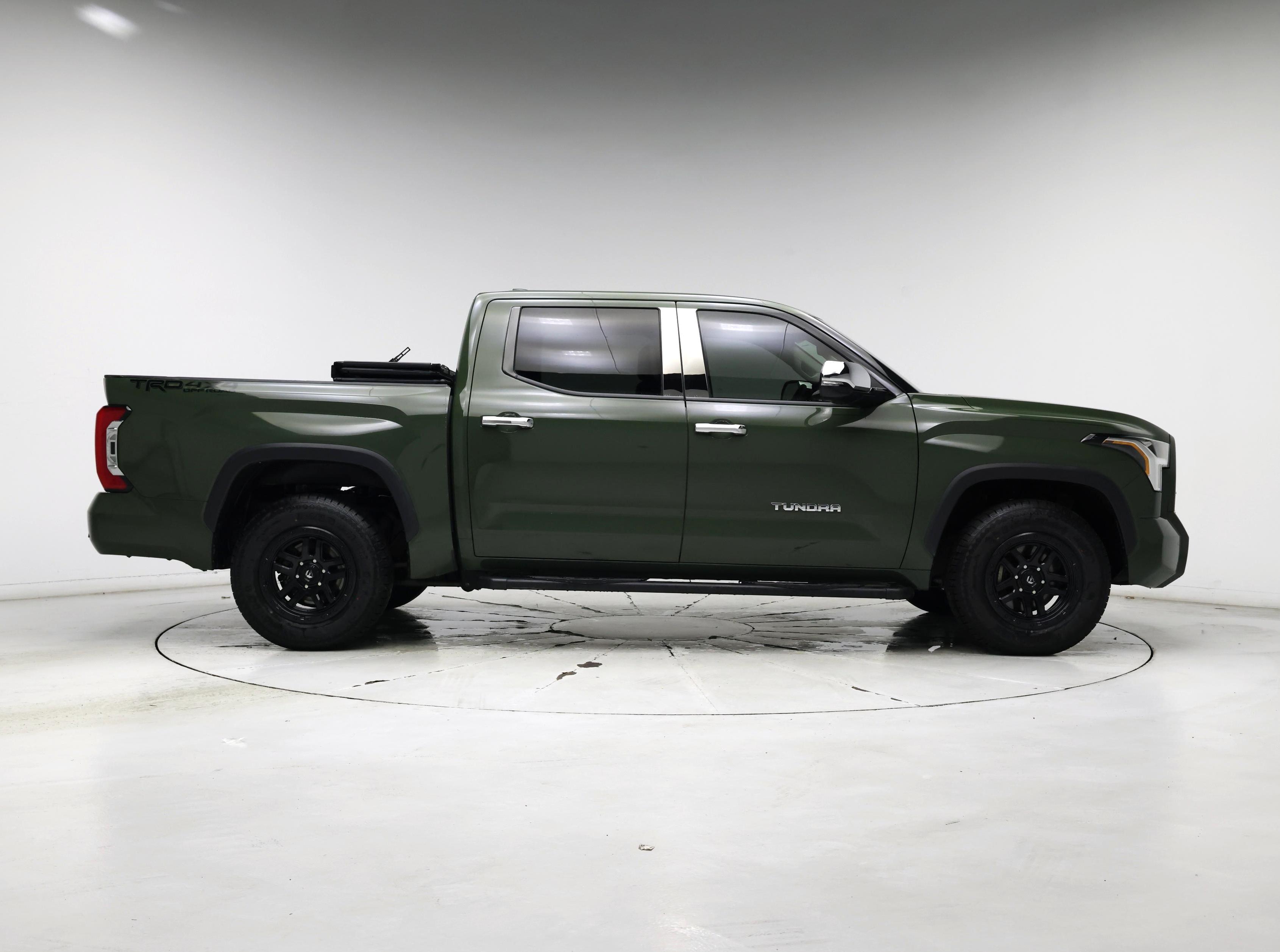 Thumbnail: 2022 Toyota Tundra - 7