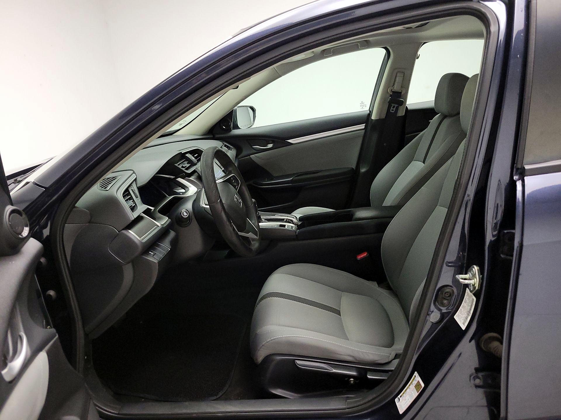 Thumbnail: 2016 Honda Civic - 11