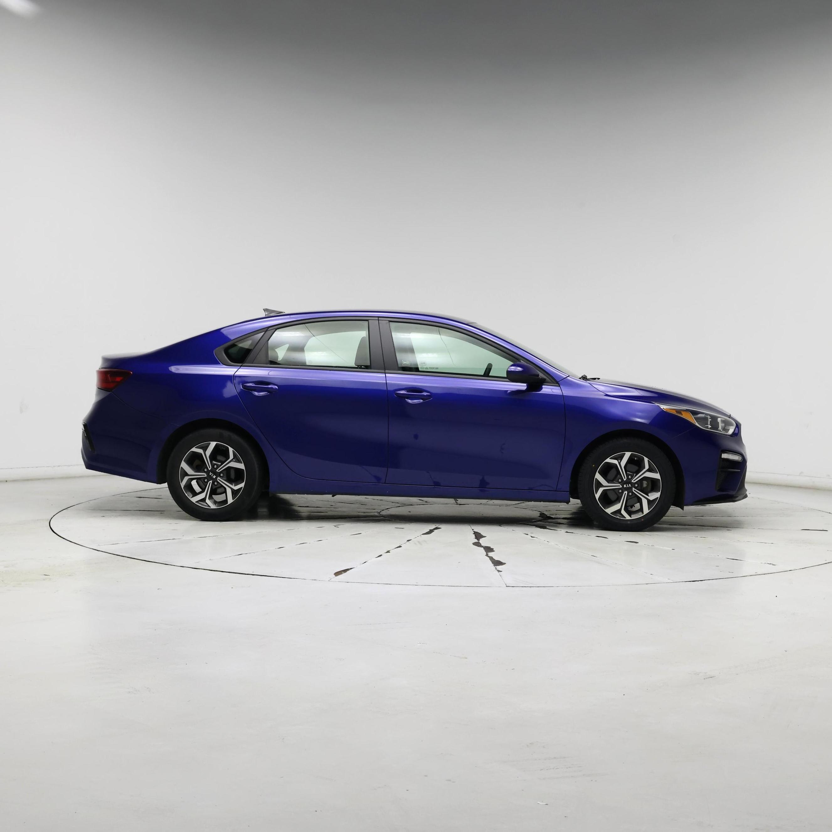 Thumbnail: 2020 Kia Forte - 7