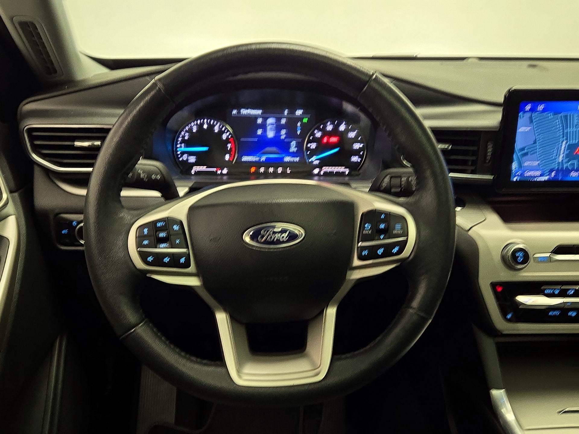 Thumbnail: 2023 Ford Explorer - 10