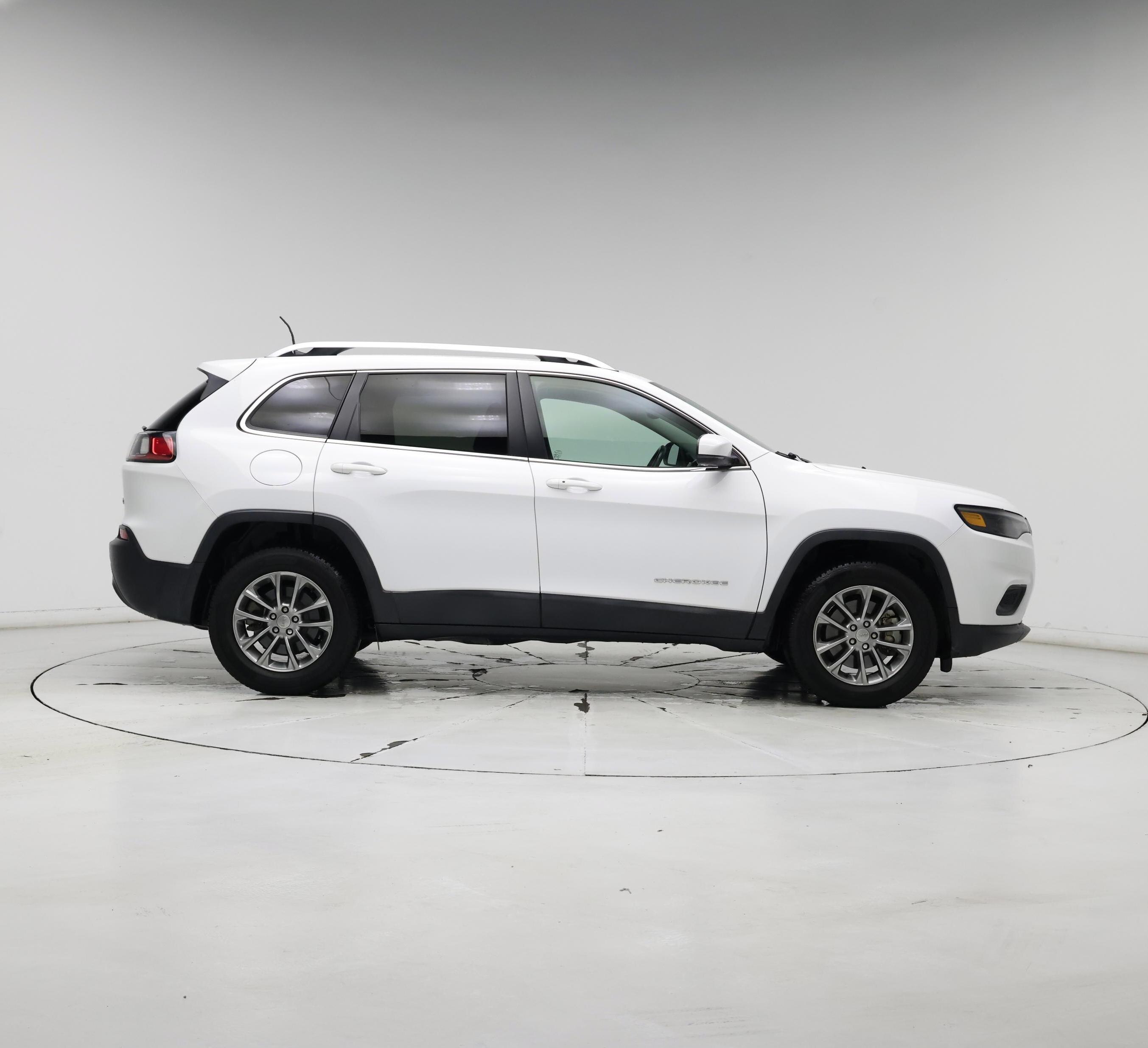 Thumbnail: 2020 Jeep Cherokee - 7