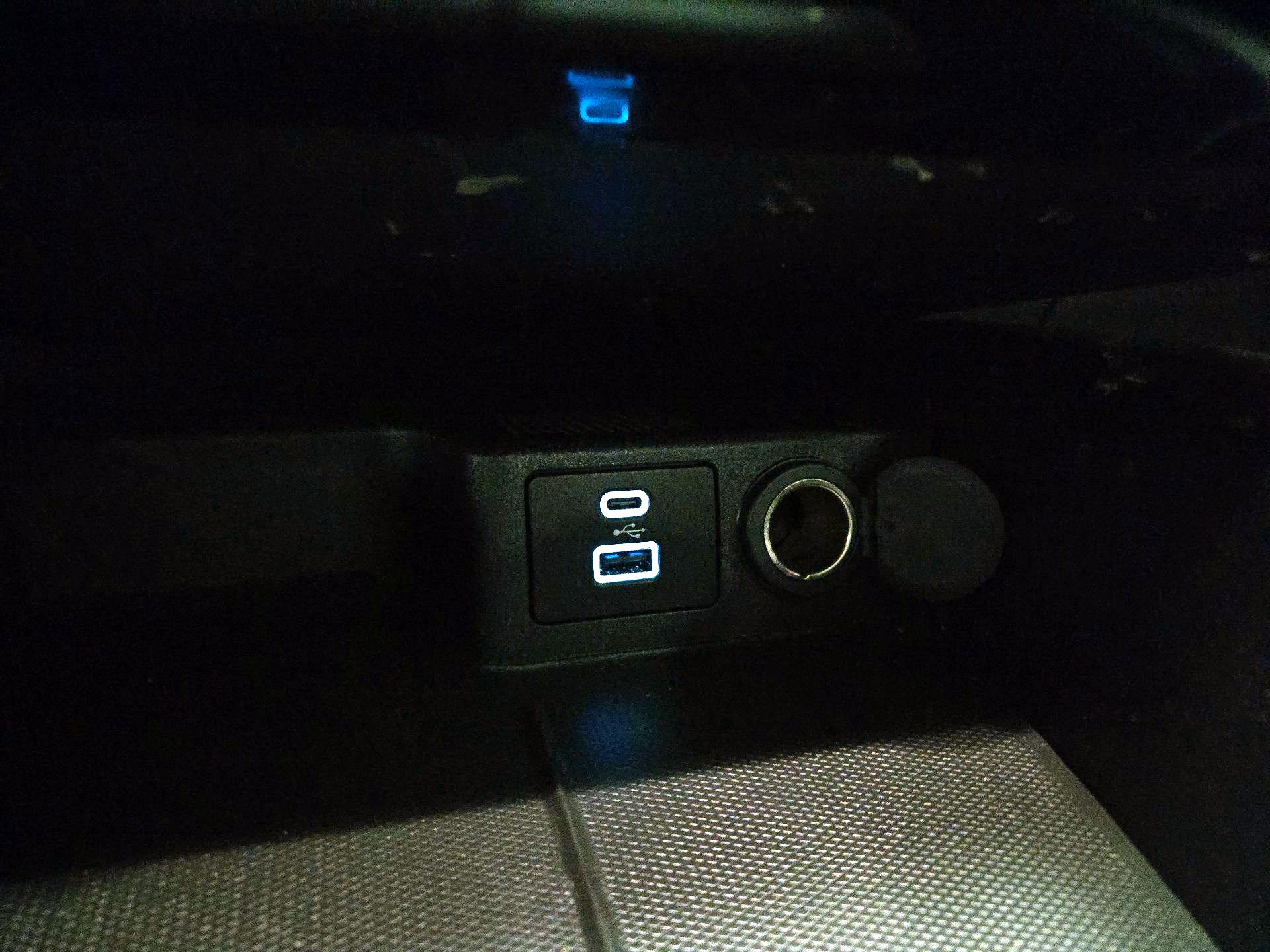 Thumbnail: 2021 Ford Escape - 18