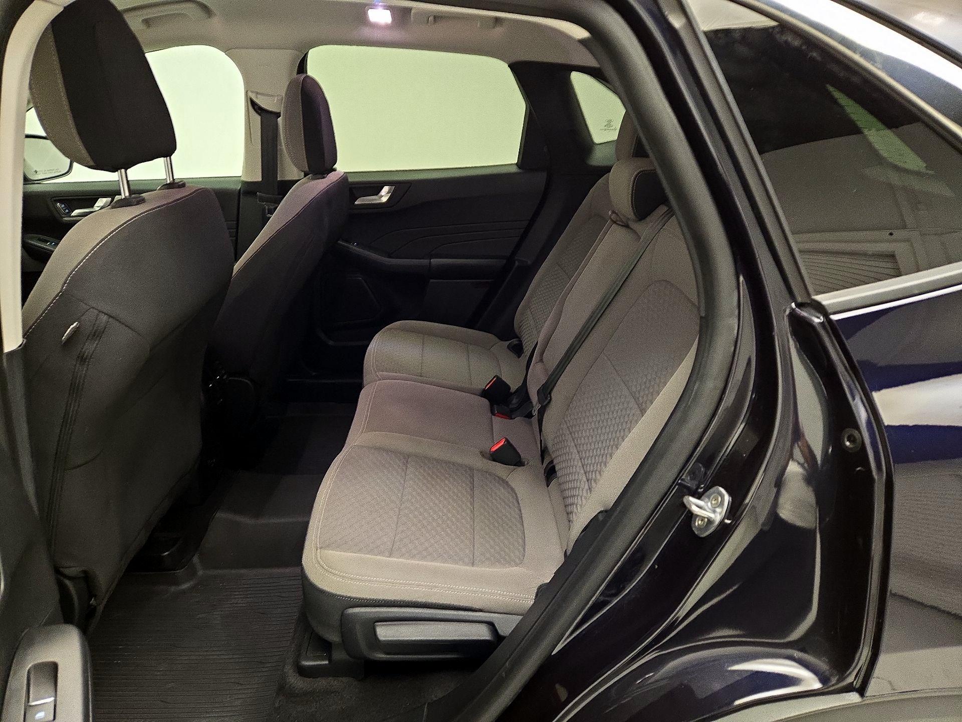 Thumbnail: 2021 Ford Escape - 19