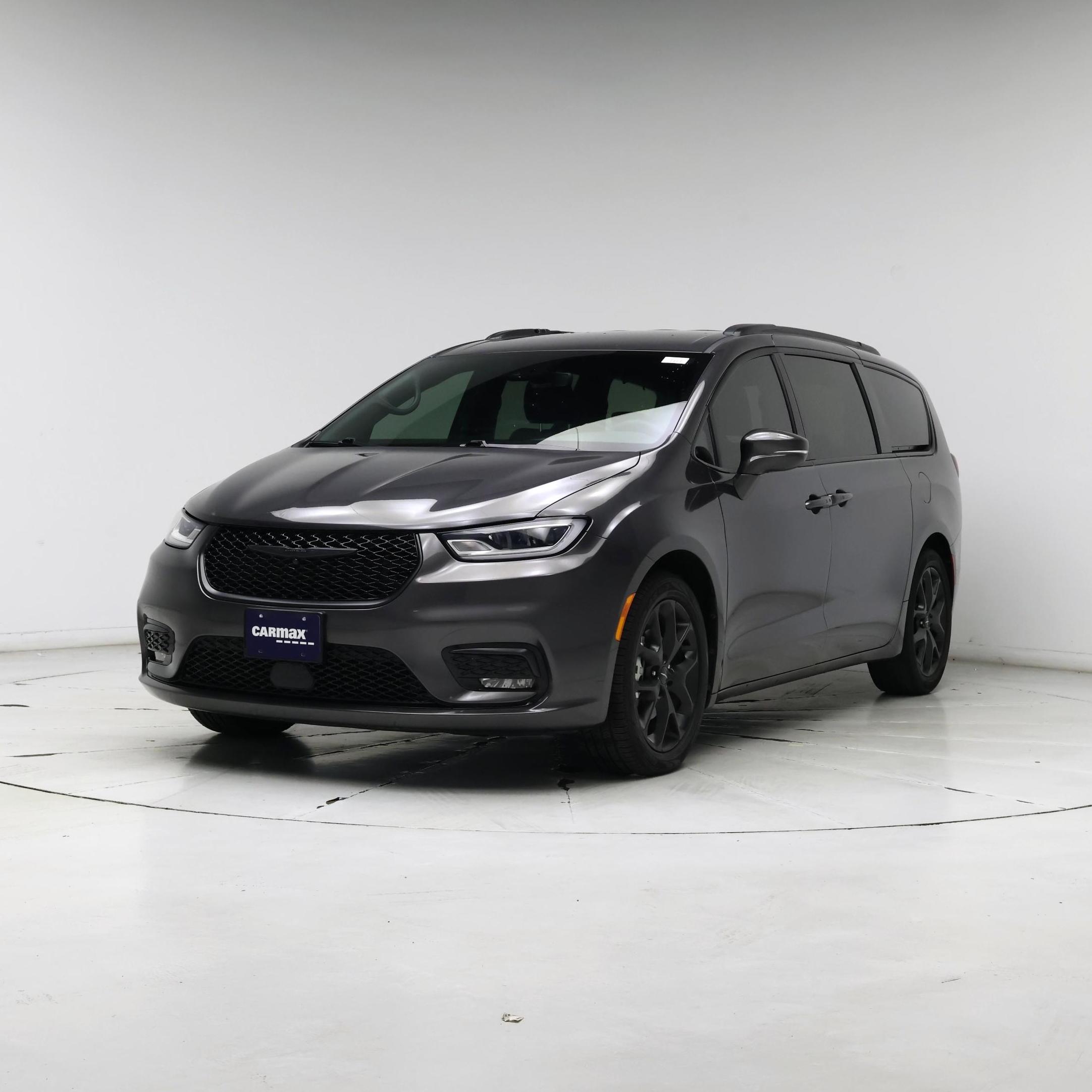 Thumbnail: 2022 Chrysler Pacifica - 4