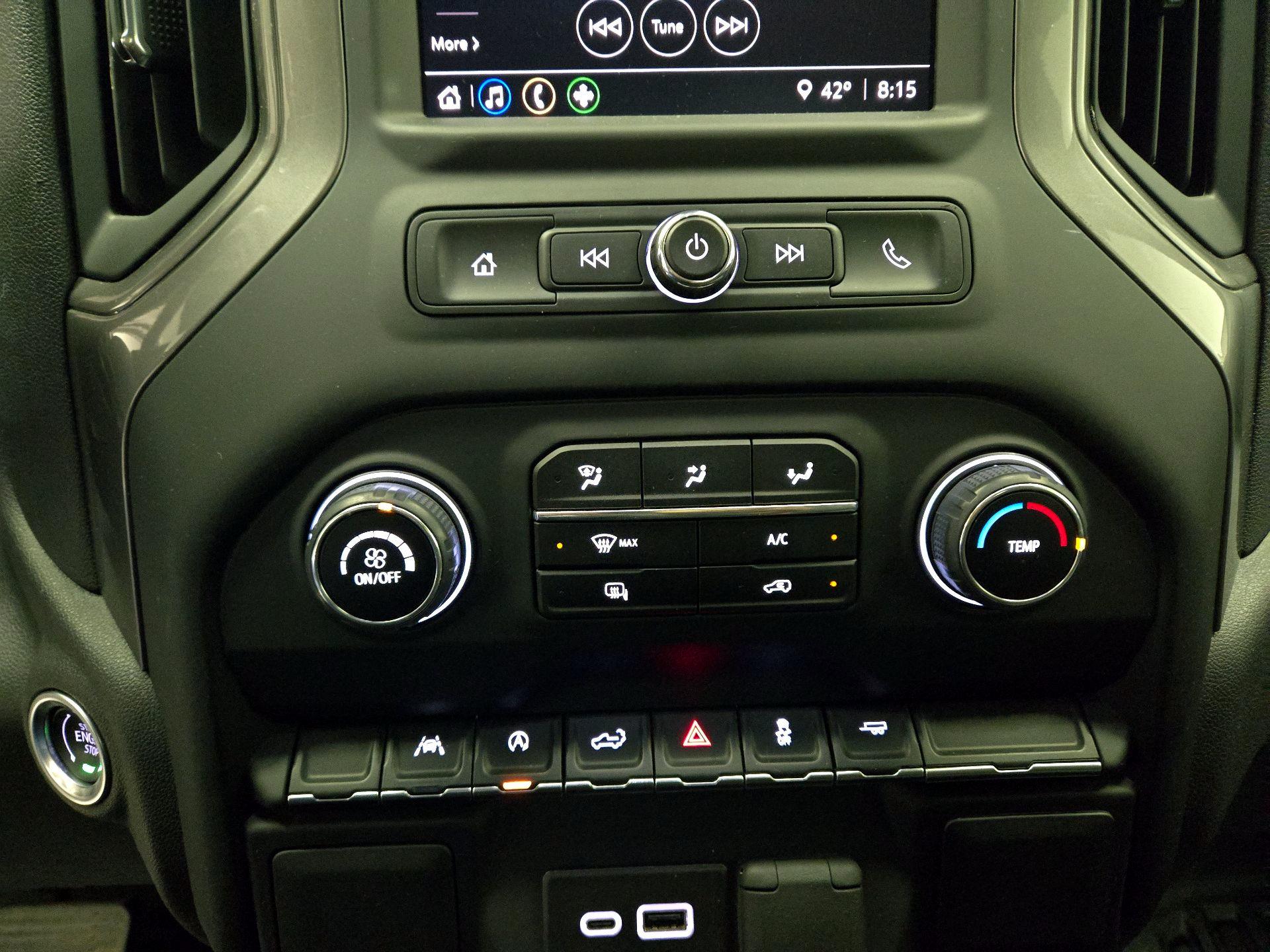 Thumbnail: 2024 Chevrolet Silverado 1500 - 16