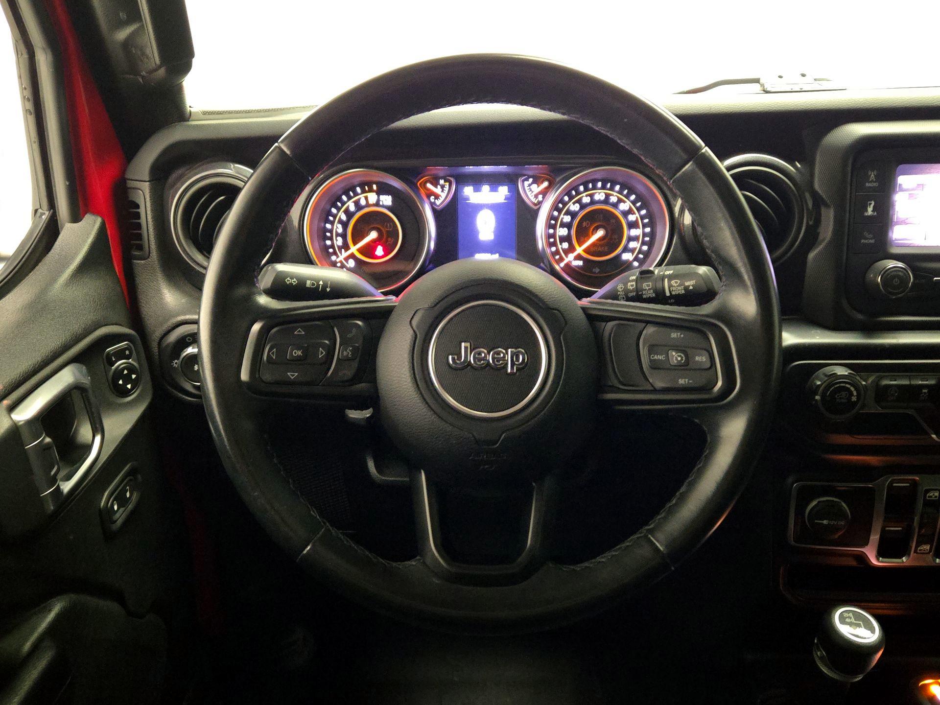 Thumbnail: 2020 Jeep Wrangler - 10