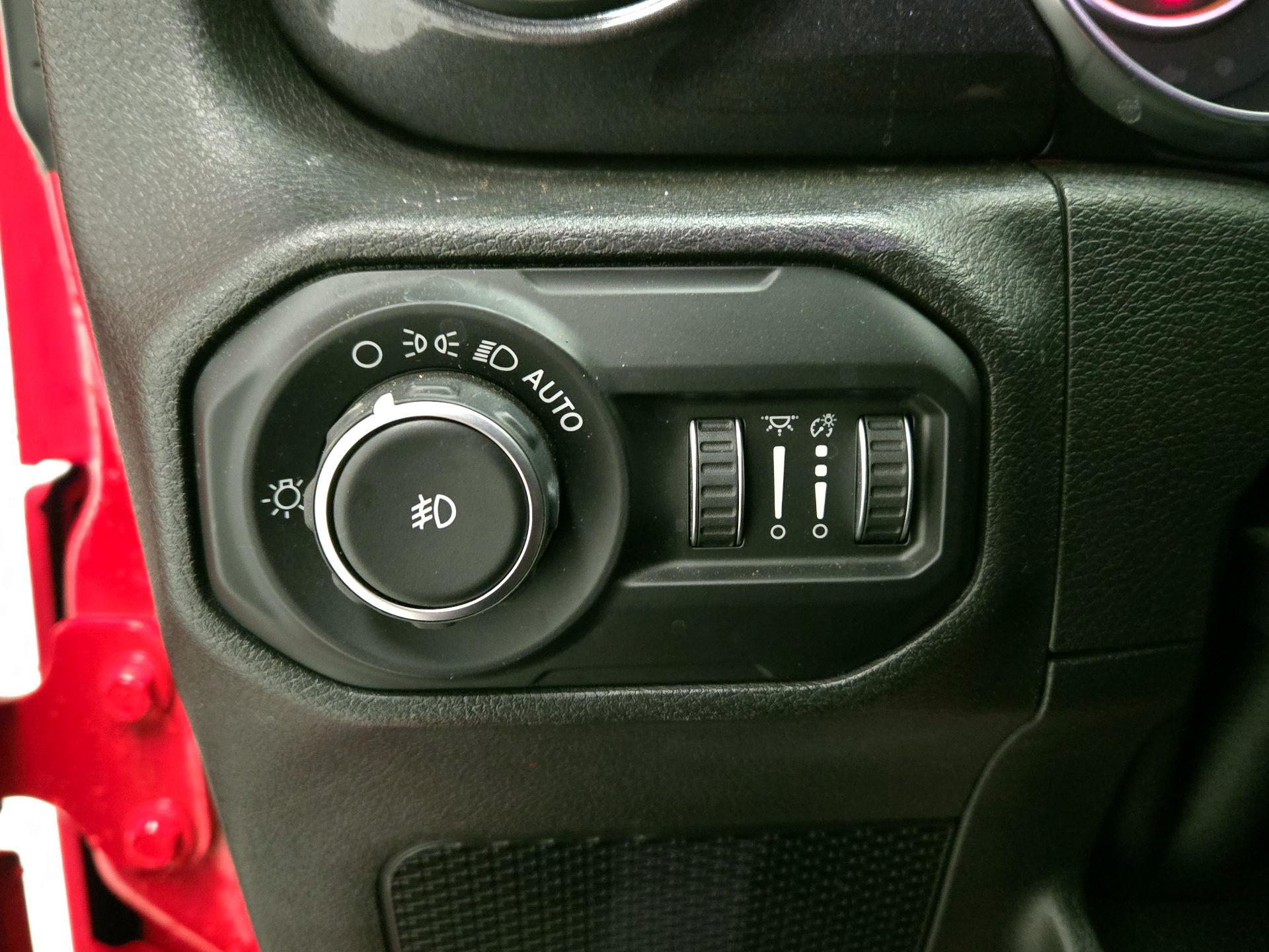 Thumbnail: 2020 Jeep Wrangler - 13