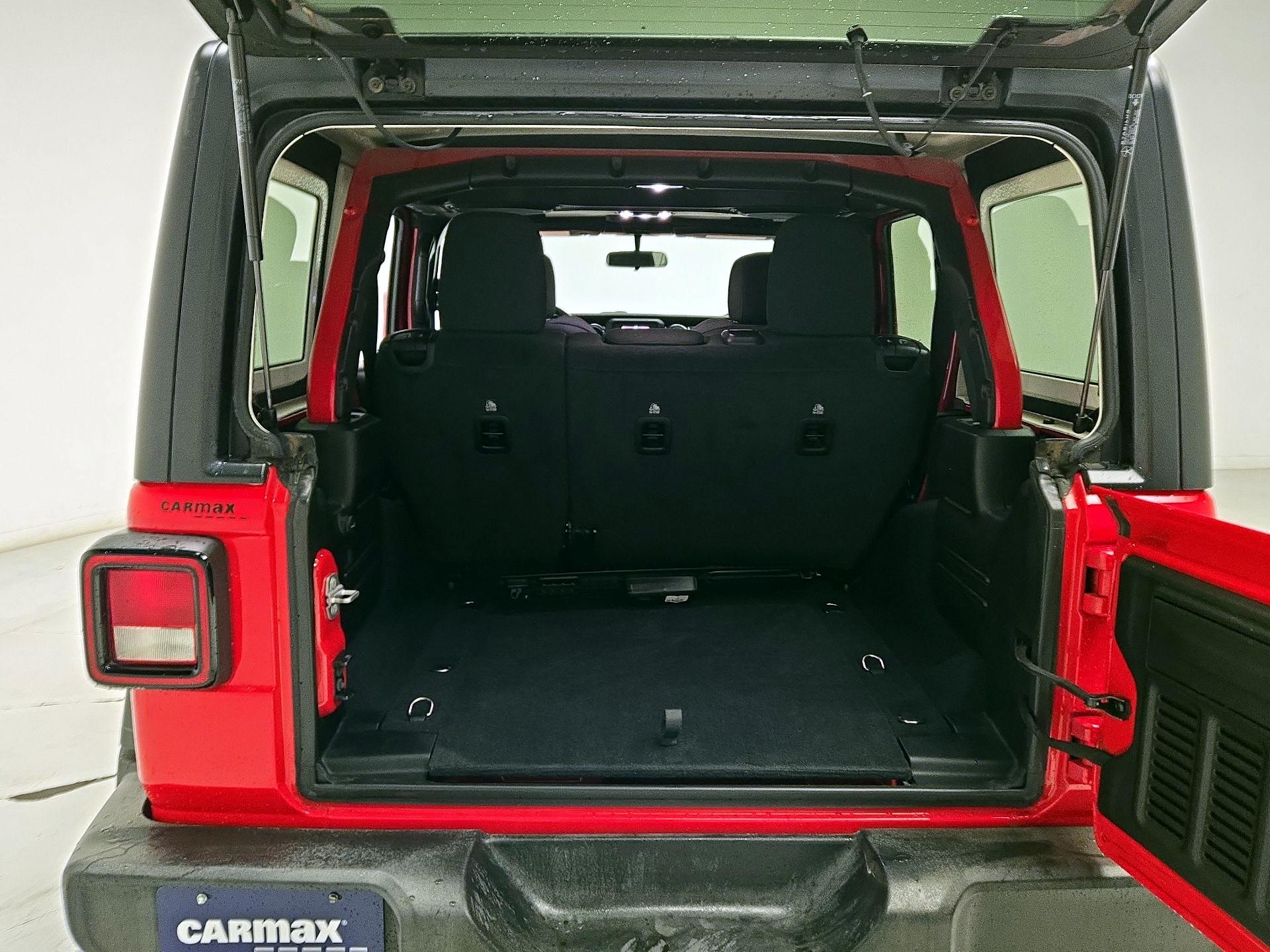 Thumbnail: 2020 Jeep Wrangler - 20