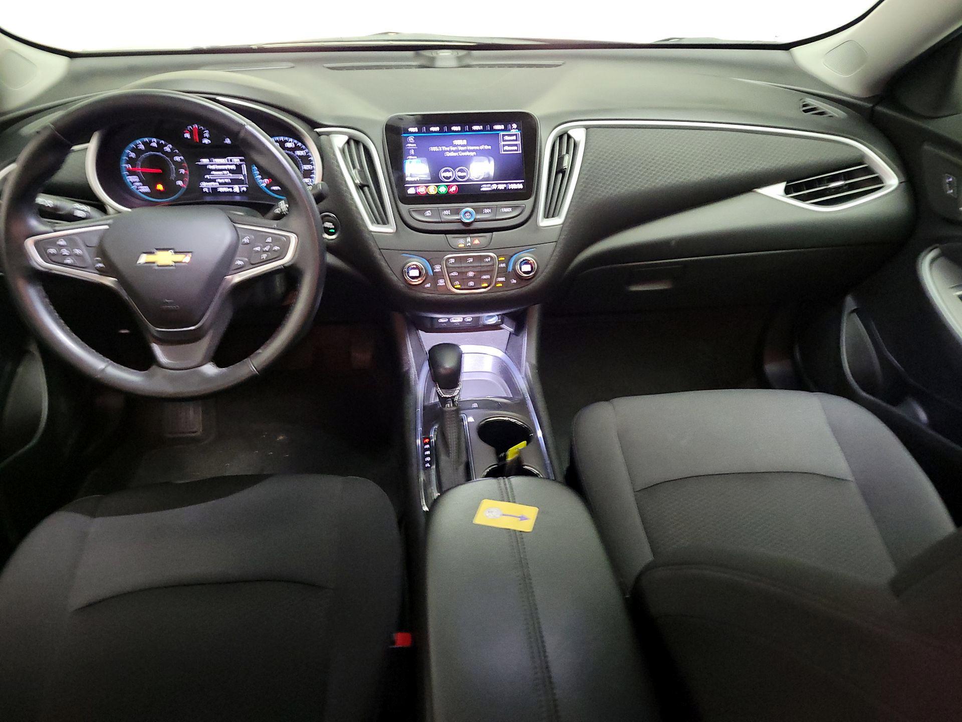 Thumbnail: 2023 Chevrolet Malibu - 9