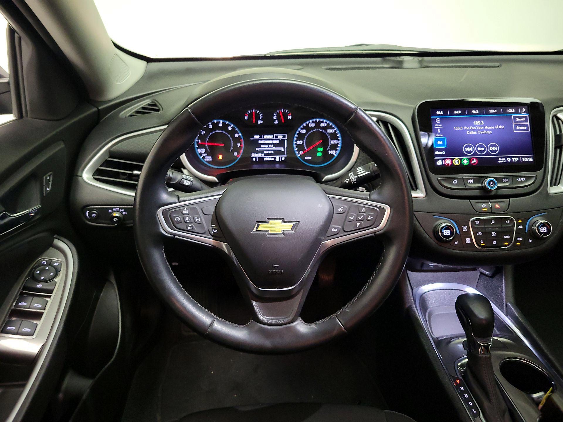 Thumbnail: 2023 Chevrolet Malibu - 10