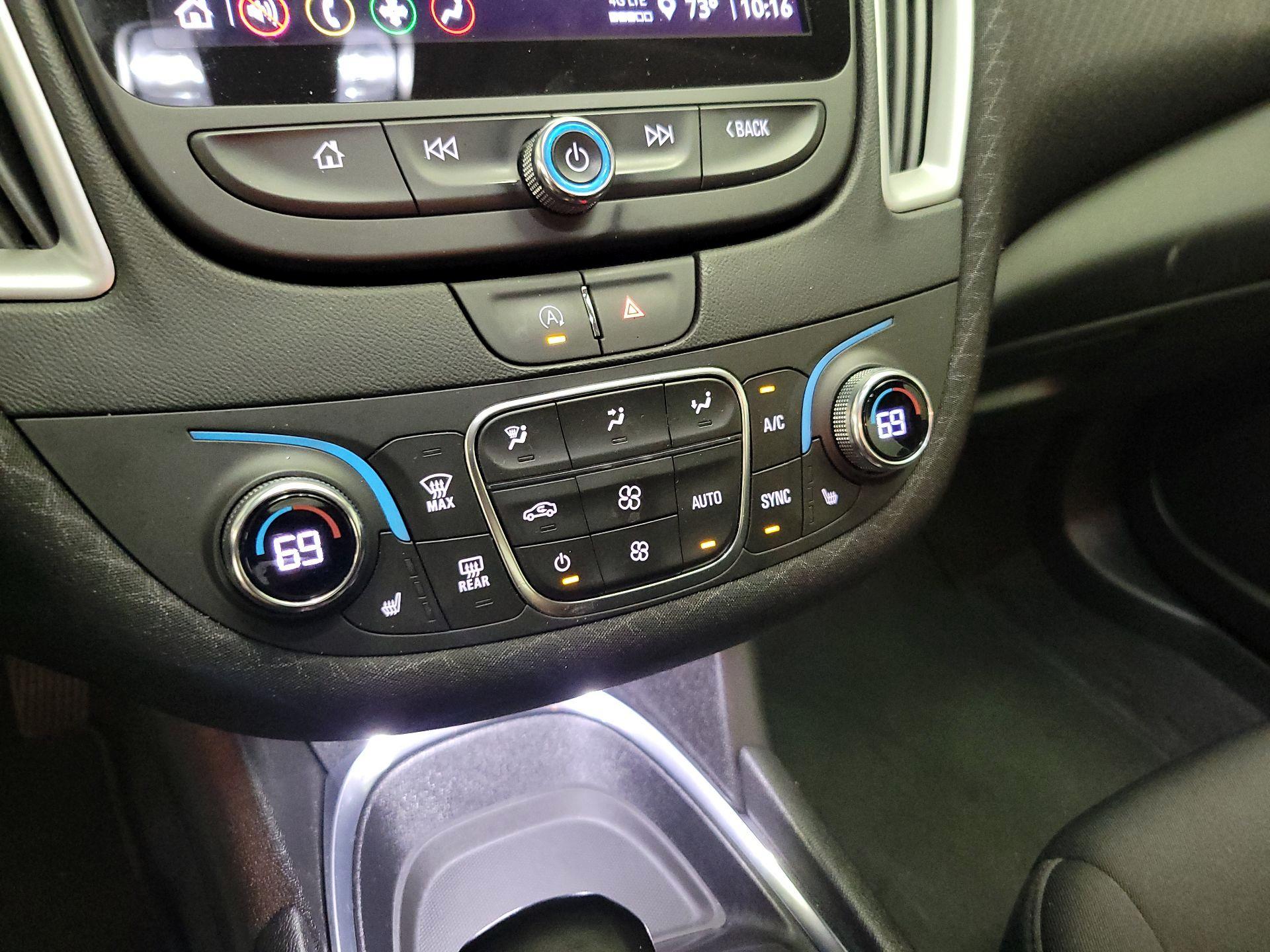 Thumbnail: 2023 Chevrolet Malibu - 16