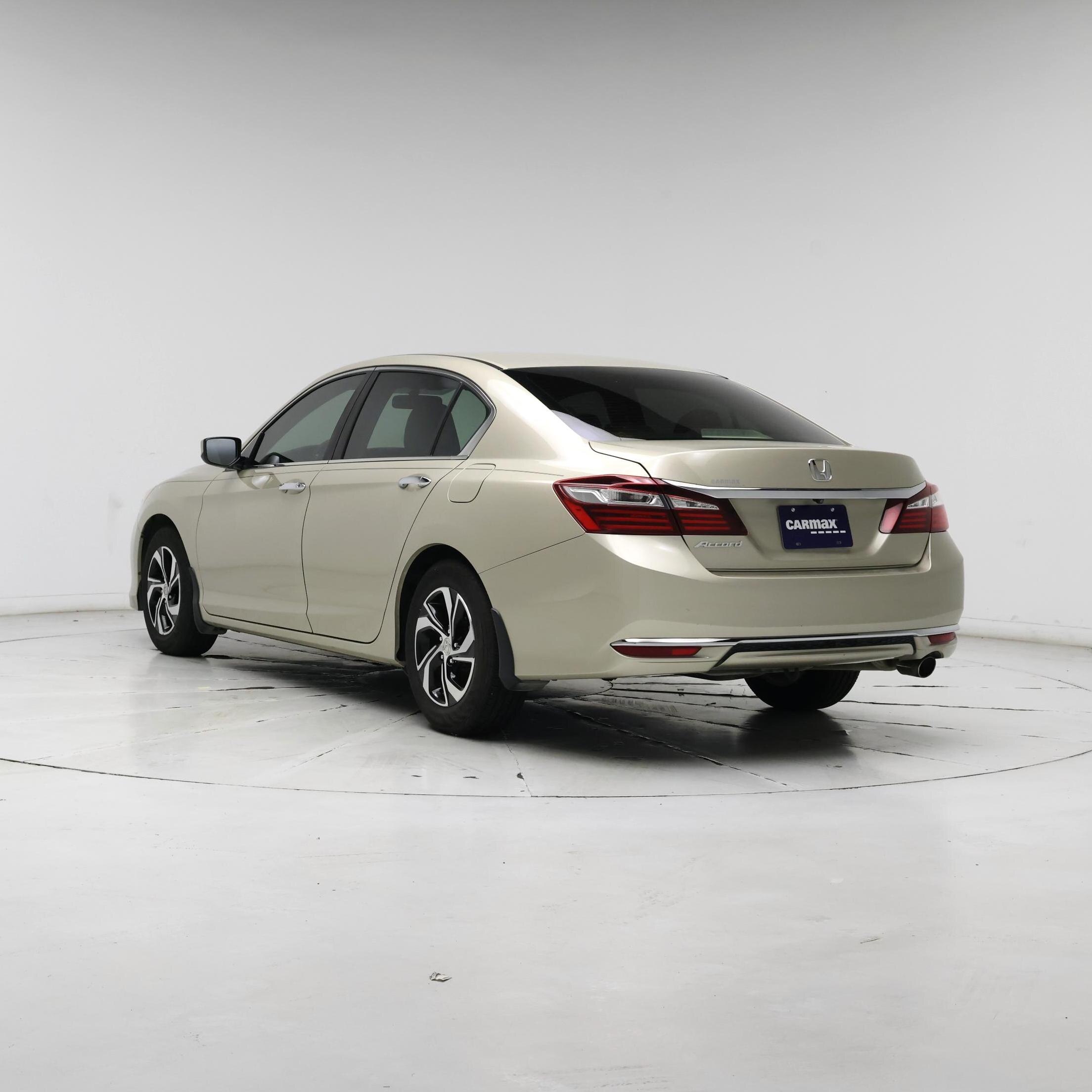 Thumbnail: 2017 Honda Accord - 2