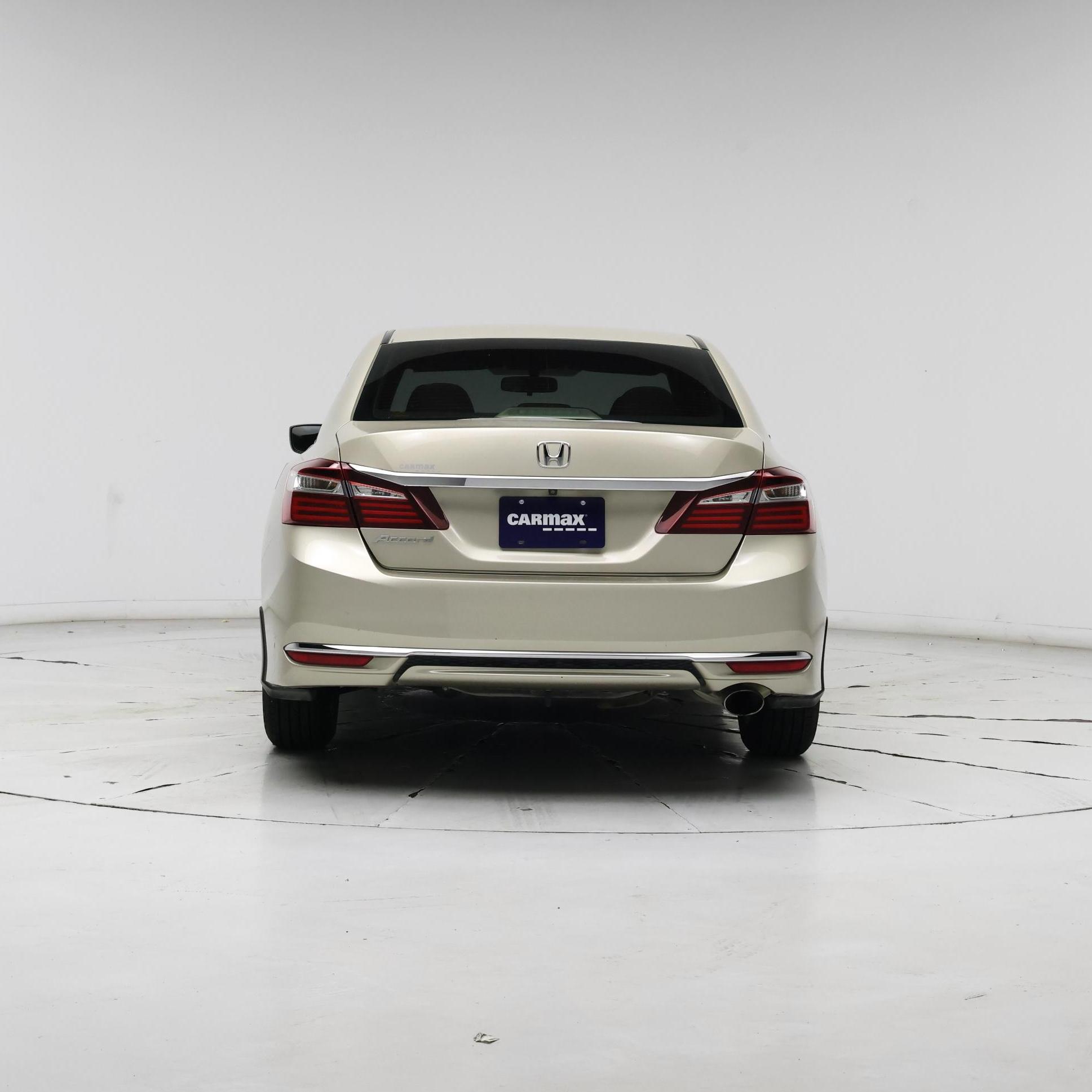 Thumbnail: 2017 Honda Accord - 6