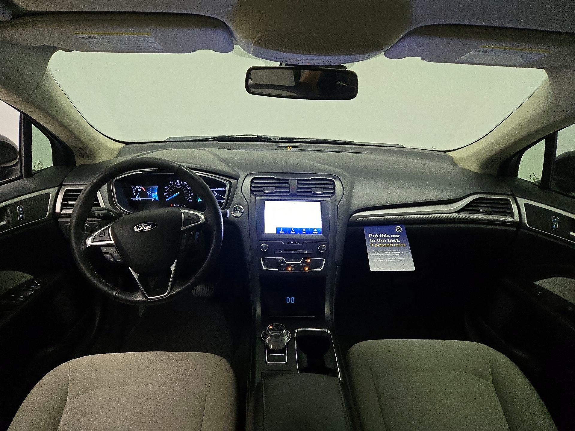 Thumbnail: 2020 Ford Fusion - 9