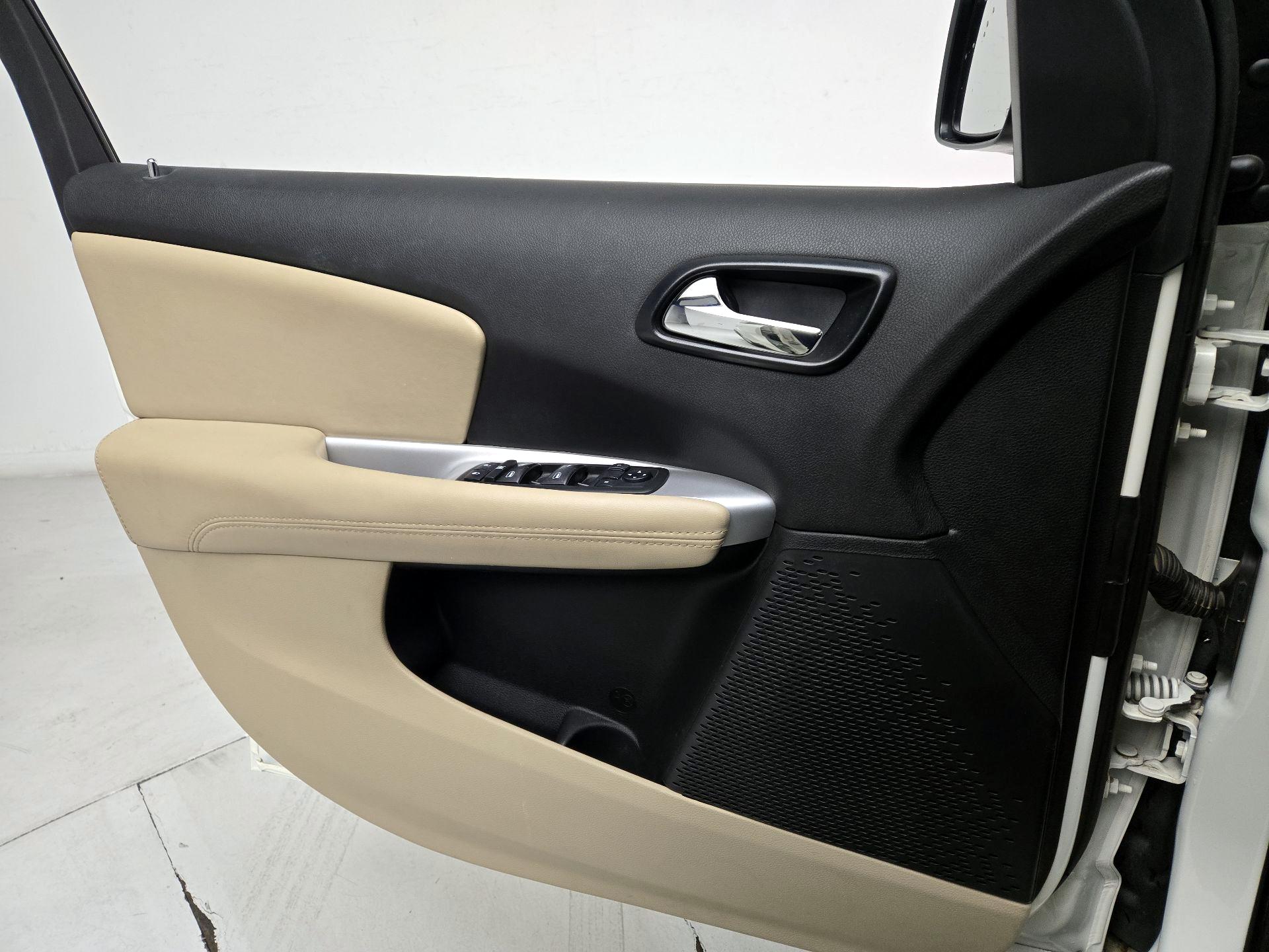 Thumbnail: 2020 Dodge Journey - 12