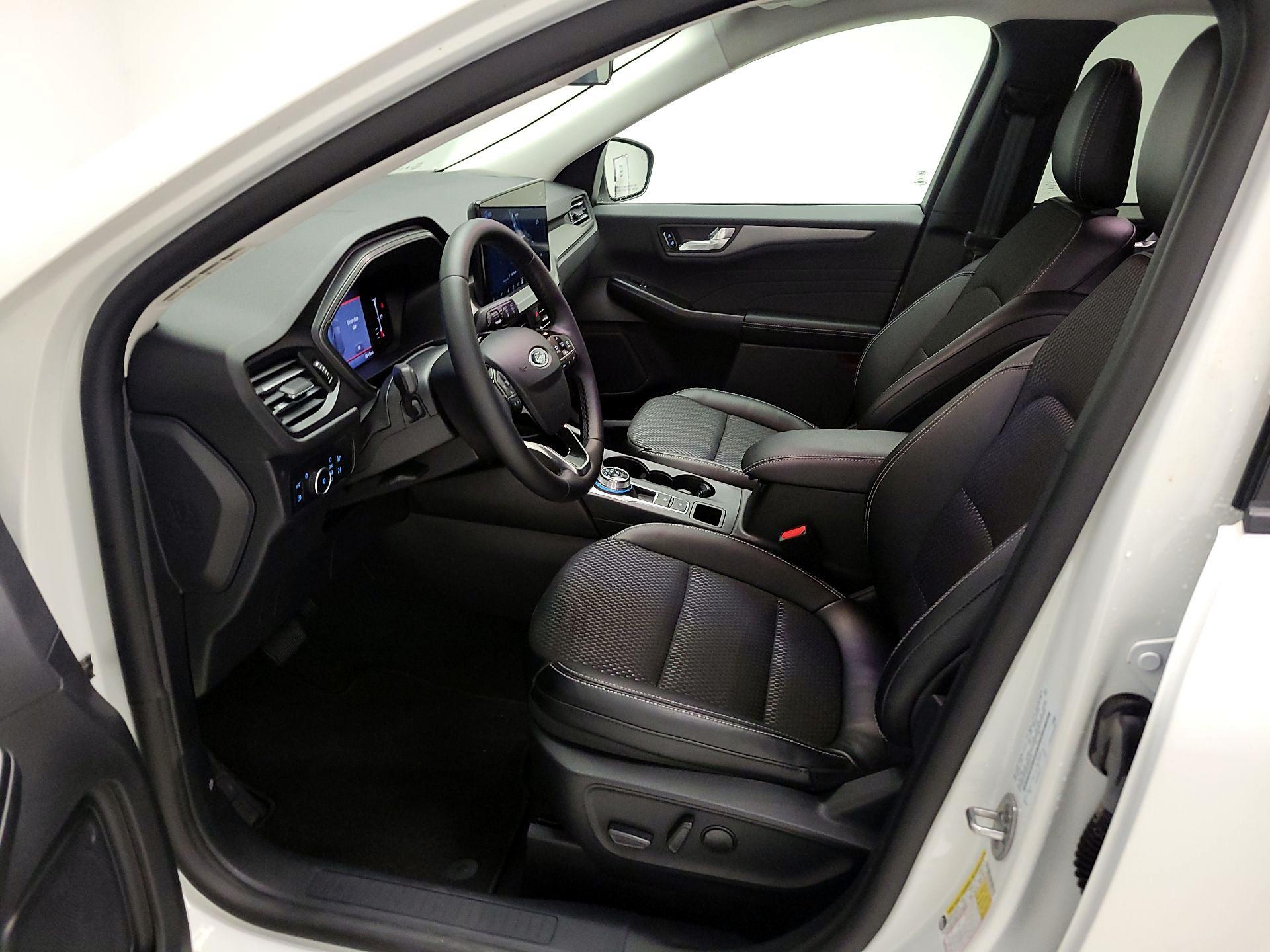 Thumbnail: 2024 Ford Escape - 11