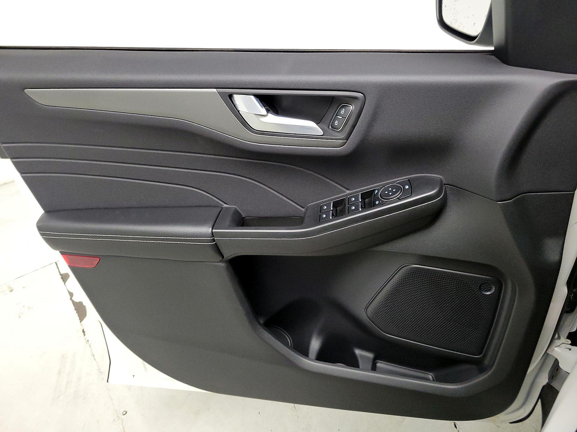 Thumbnail: 2024 Ford Escape - 12