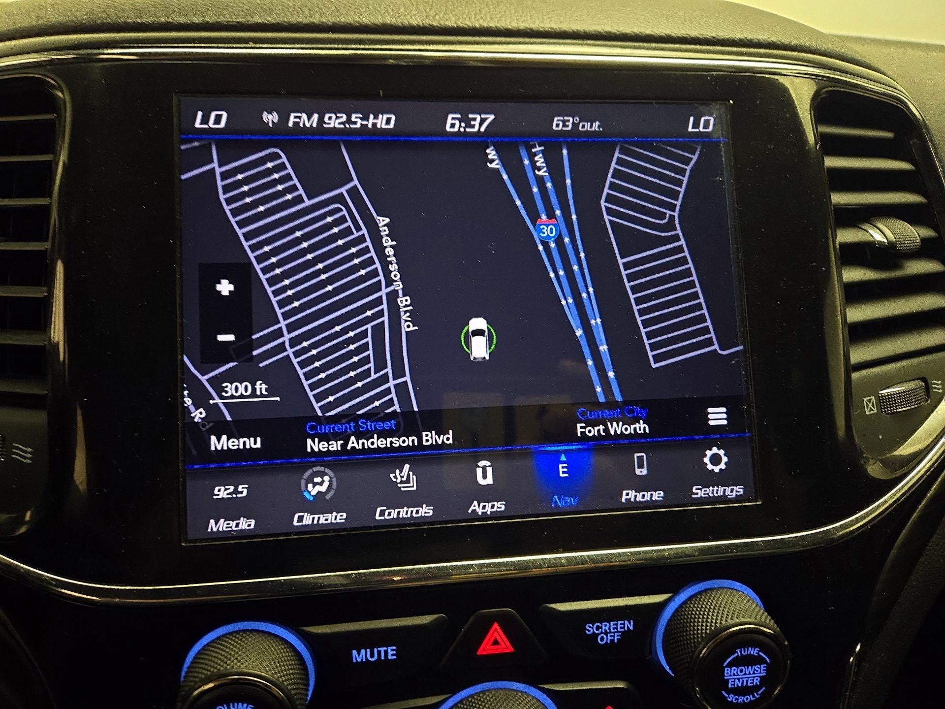 Thumbnail: 2021 Jeep Grand Cherokee - 14