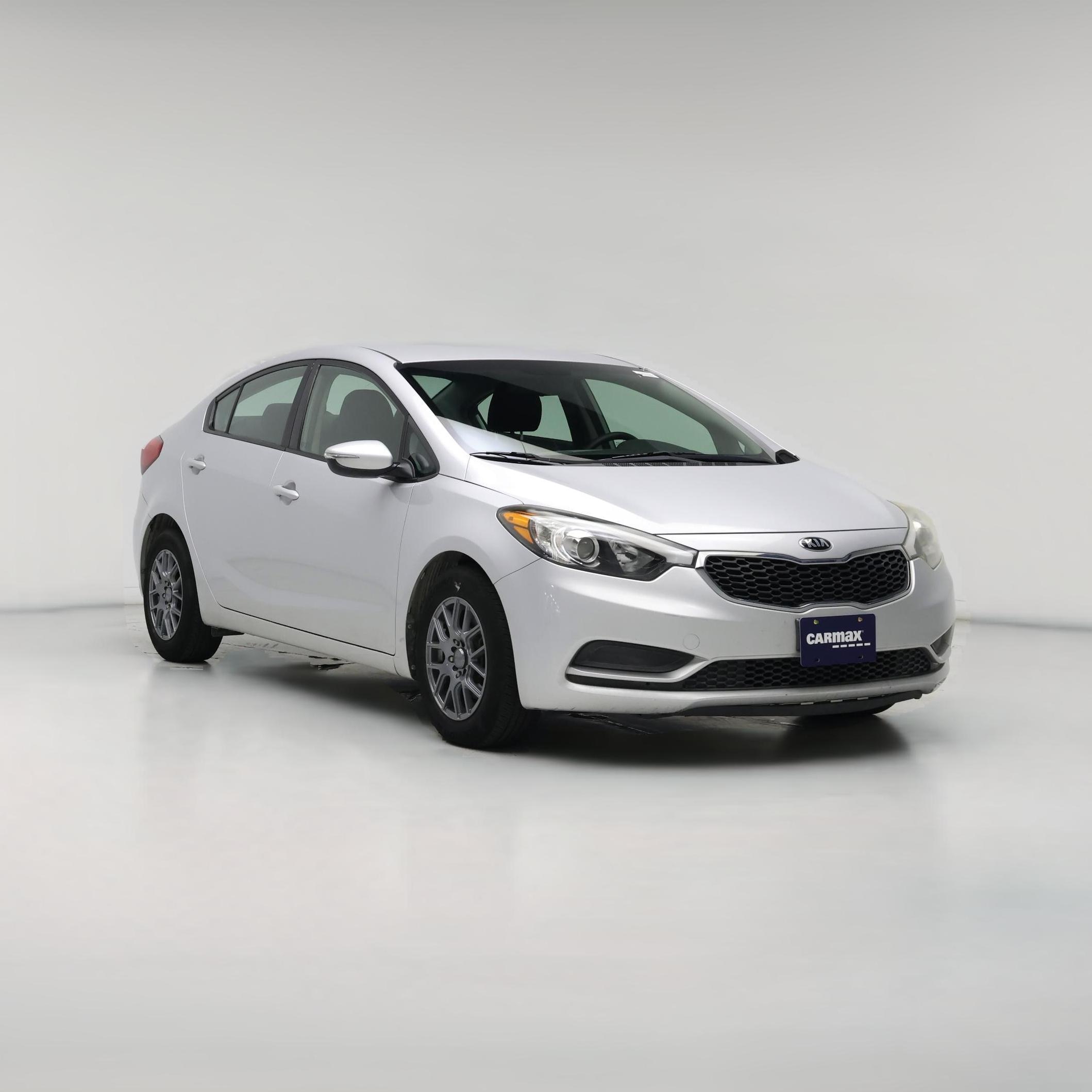 Thumbnail: 2015 Kia Forte - 1