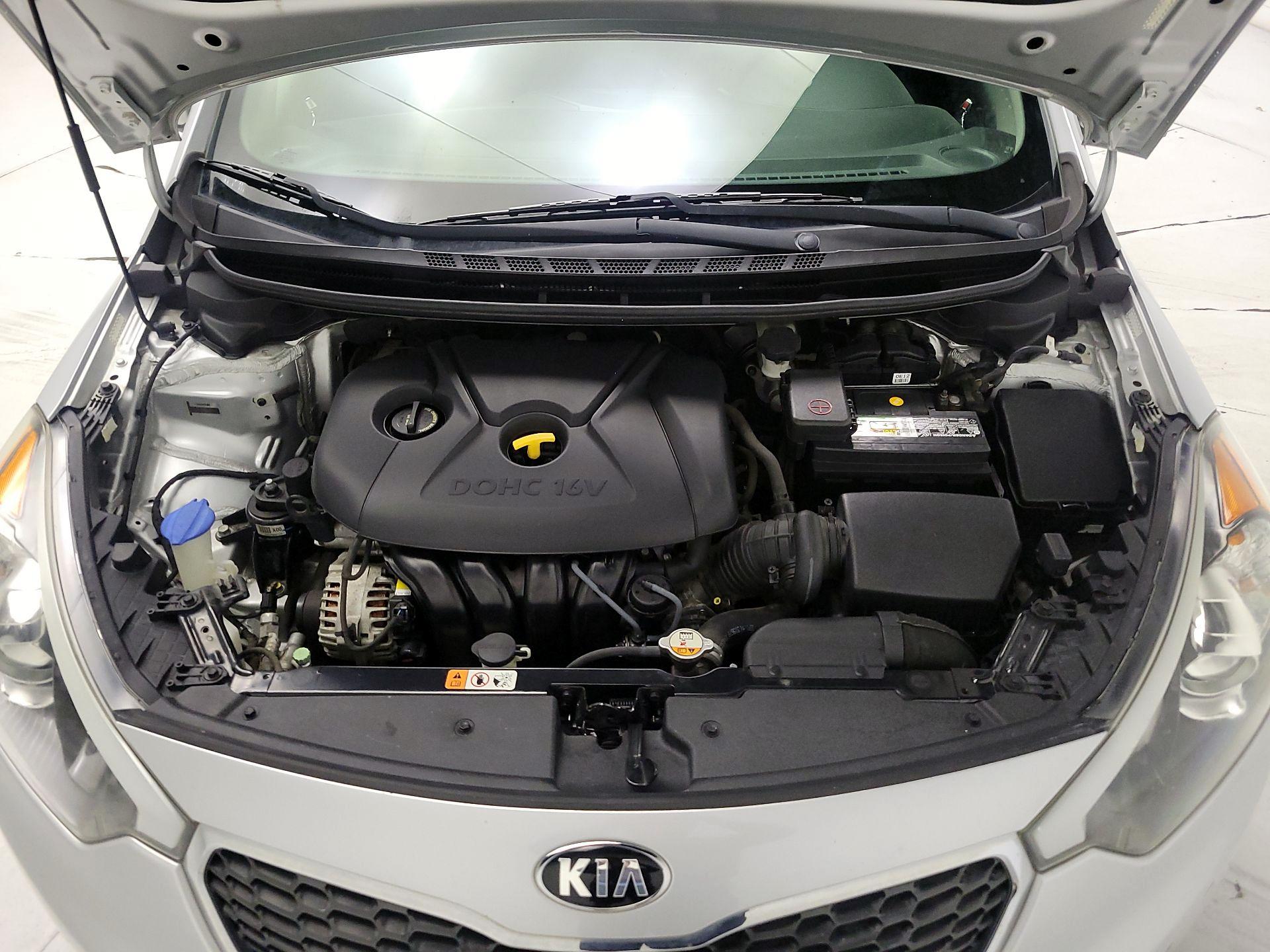 Thumbnail: 2015 Kia Forte - 20