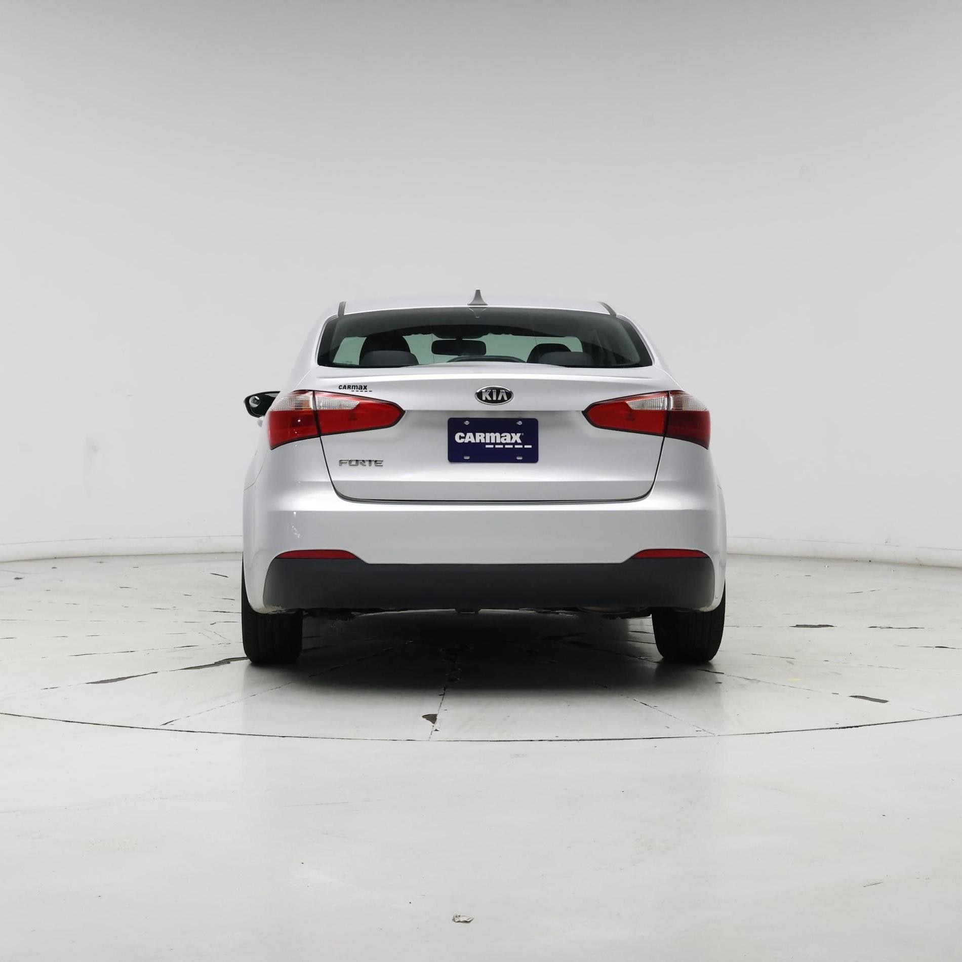 Thumbnail: 2015 Kia Forte - 6