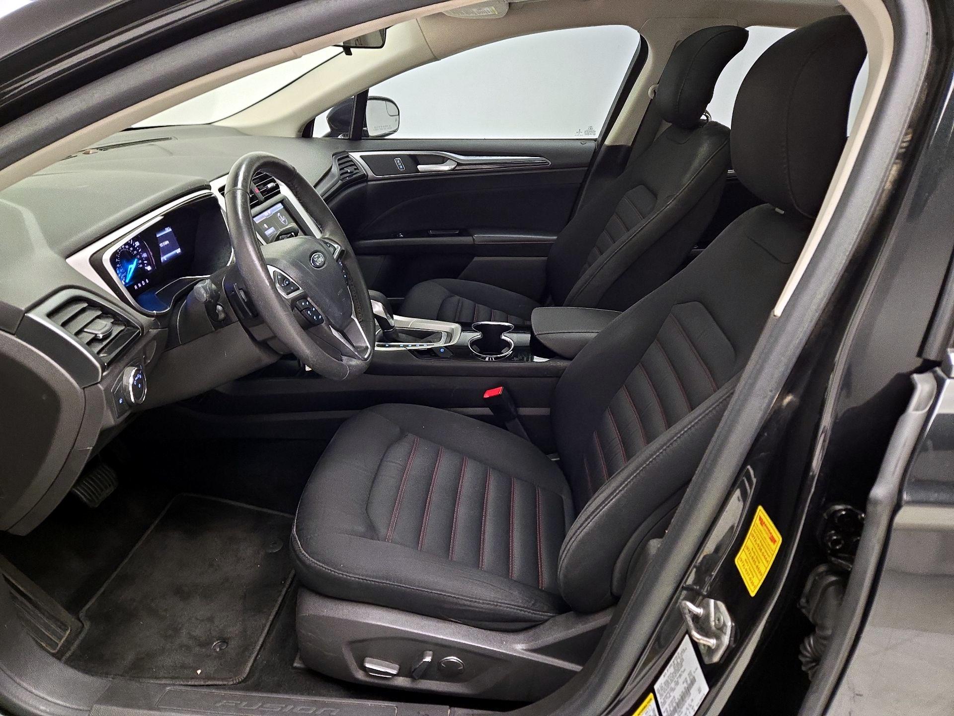 Thumbnail: 2015 Ford Fusion - 11