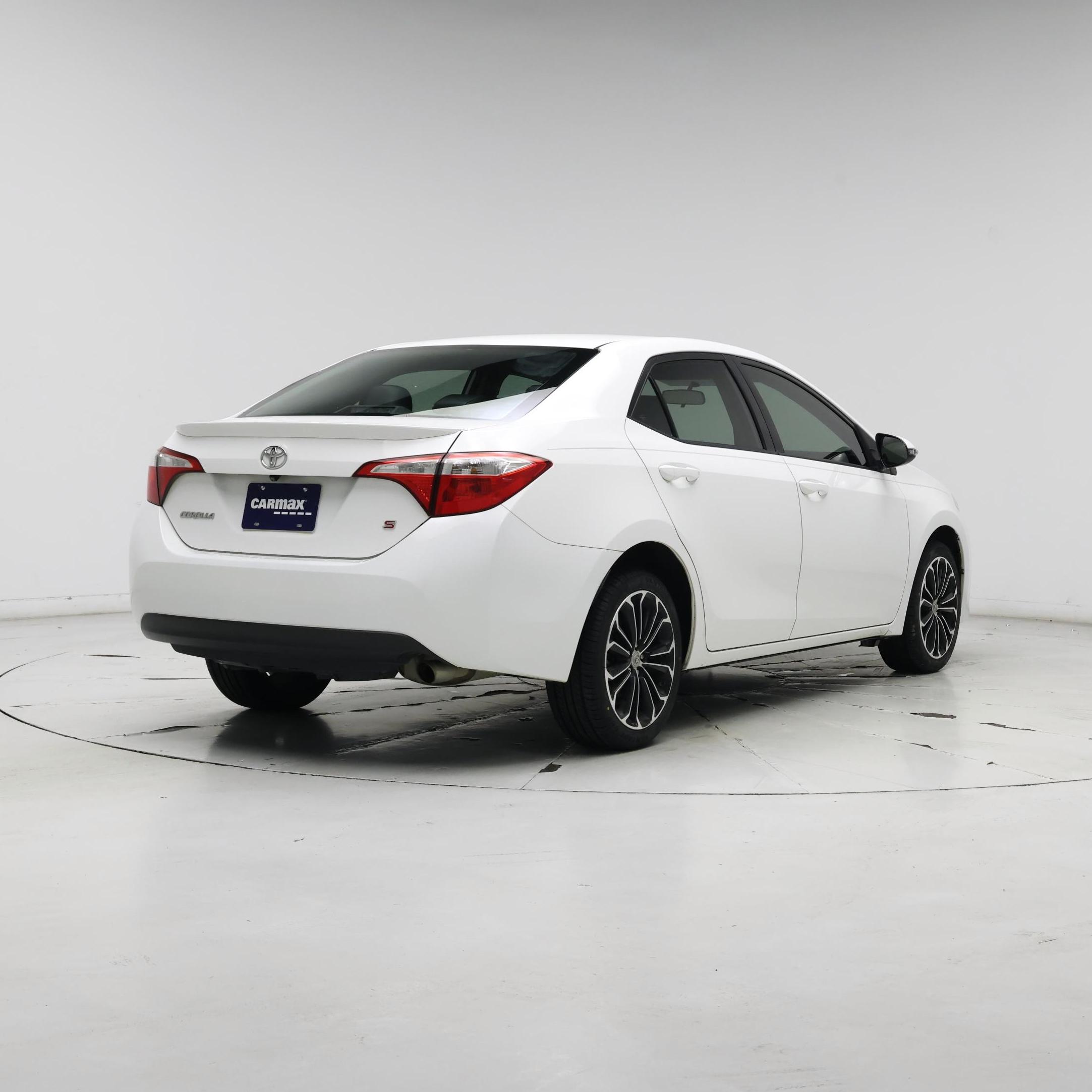 Thumbnail: 2015 Toyota Corolla - 8