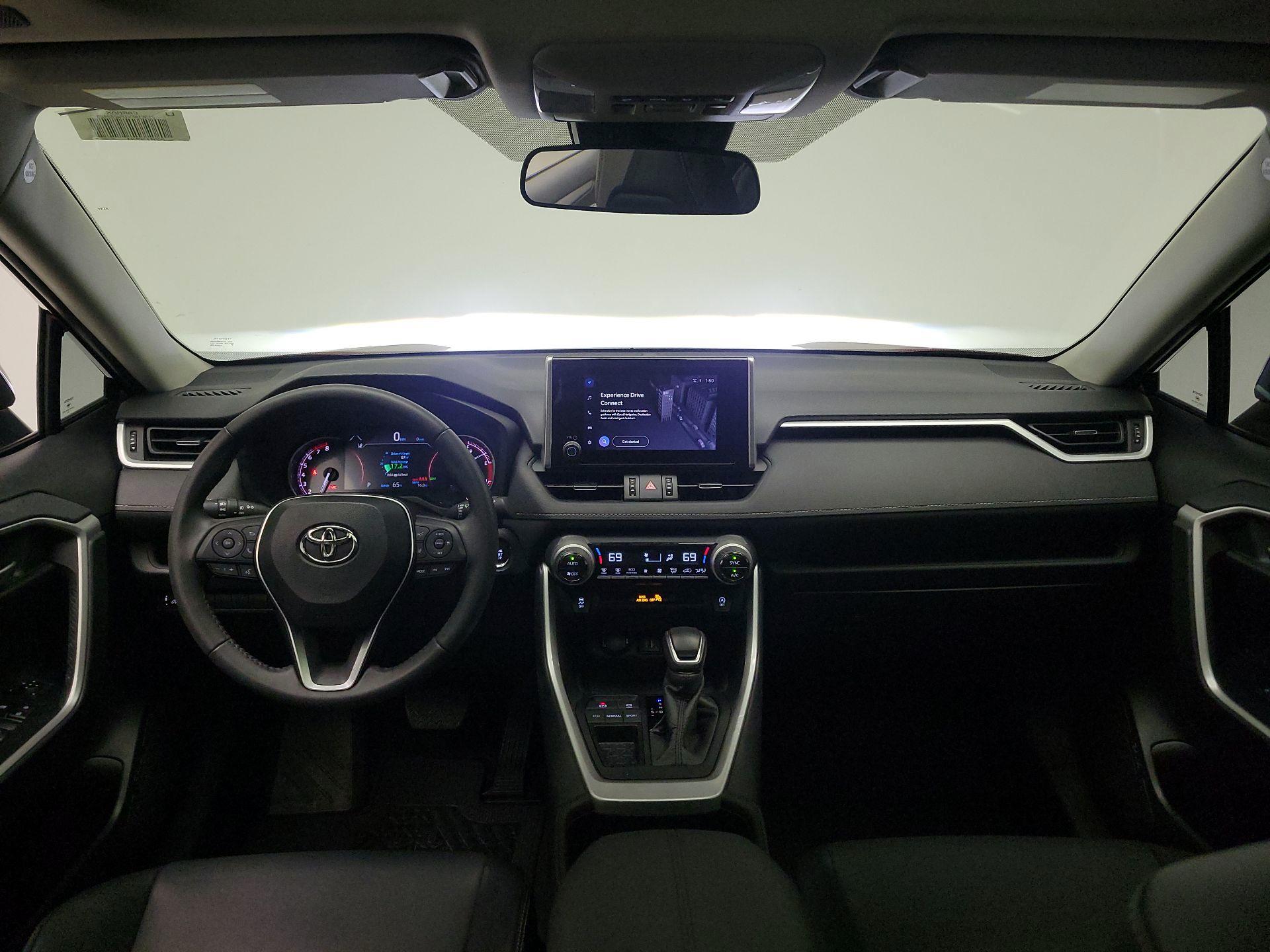 Thumbnail: 2023 Toyota RAV4 - 9