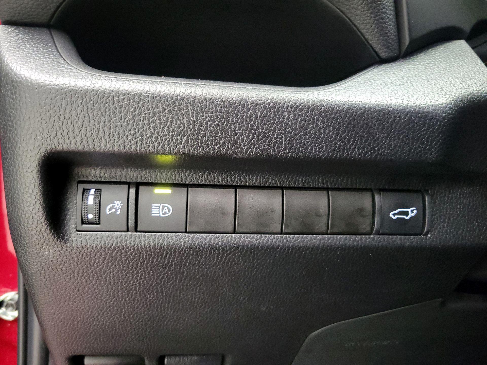 Thumbnail: 2023 Toyota RAV4 - 13