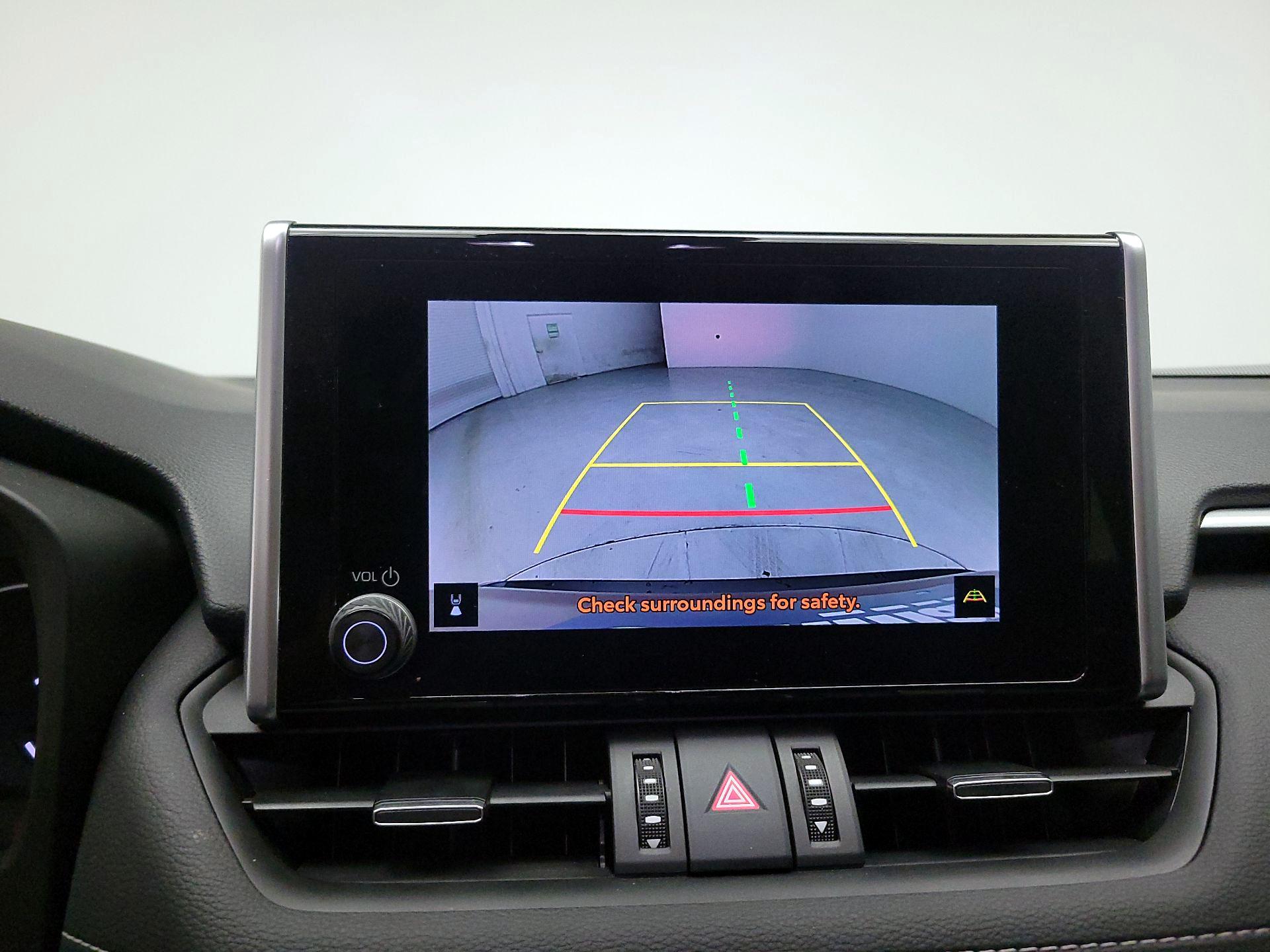 Thumbnail: 2023 Toyota RAV4 - 15