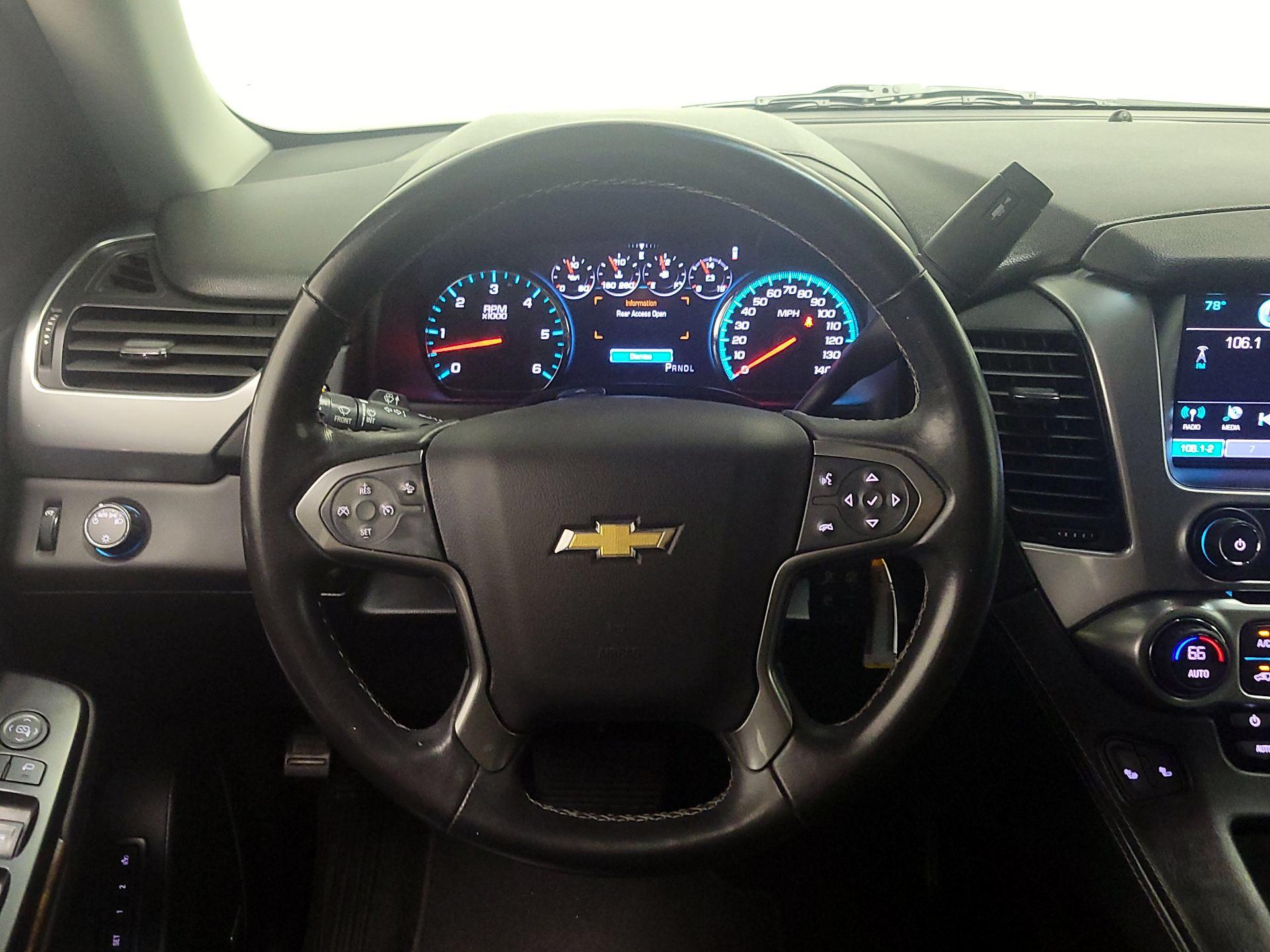 Thumbnail: 2017 Chevrolet Tahoe - 19