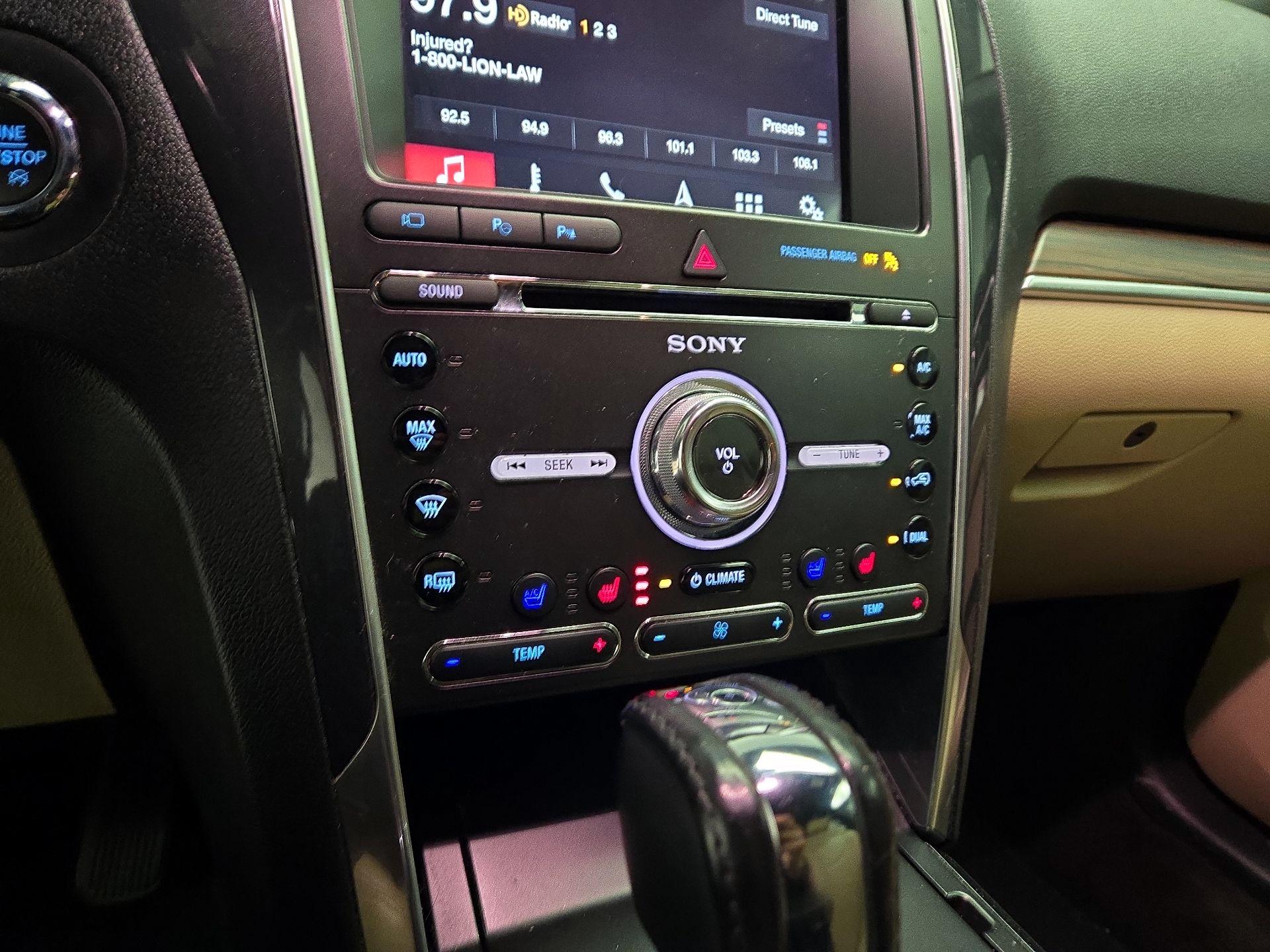 Thumbnail: 2017 Ford Explorer - 17