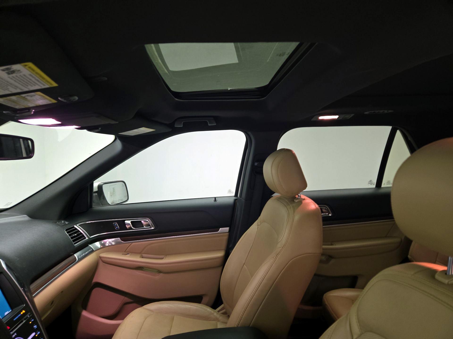 Thumbnail: 2017 Ford Explorer - 20