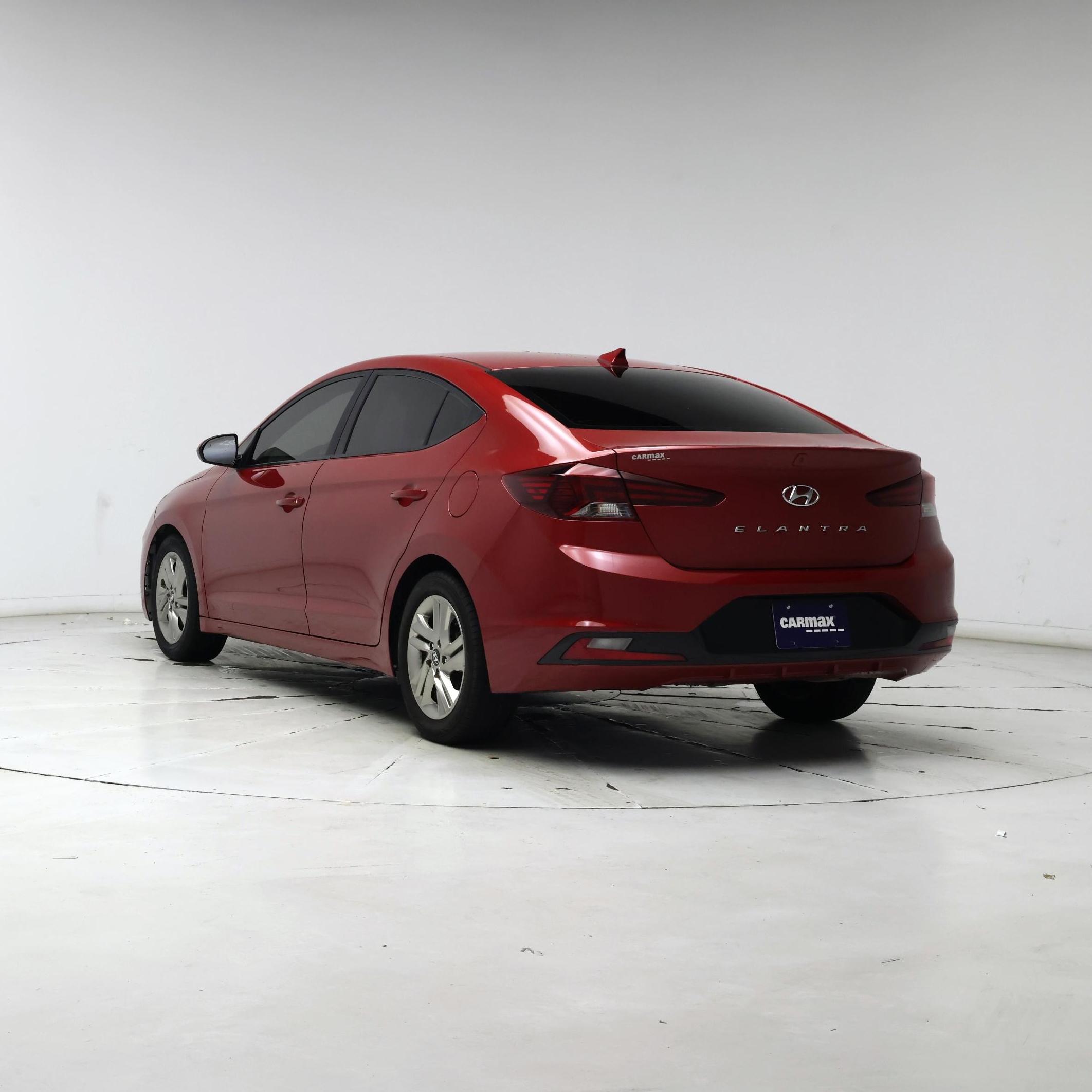 Thumbnail: 2019 Hyundai Elantra - 2
