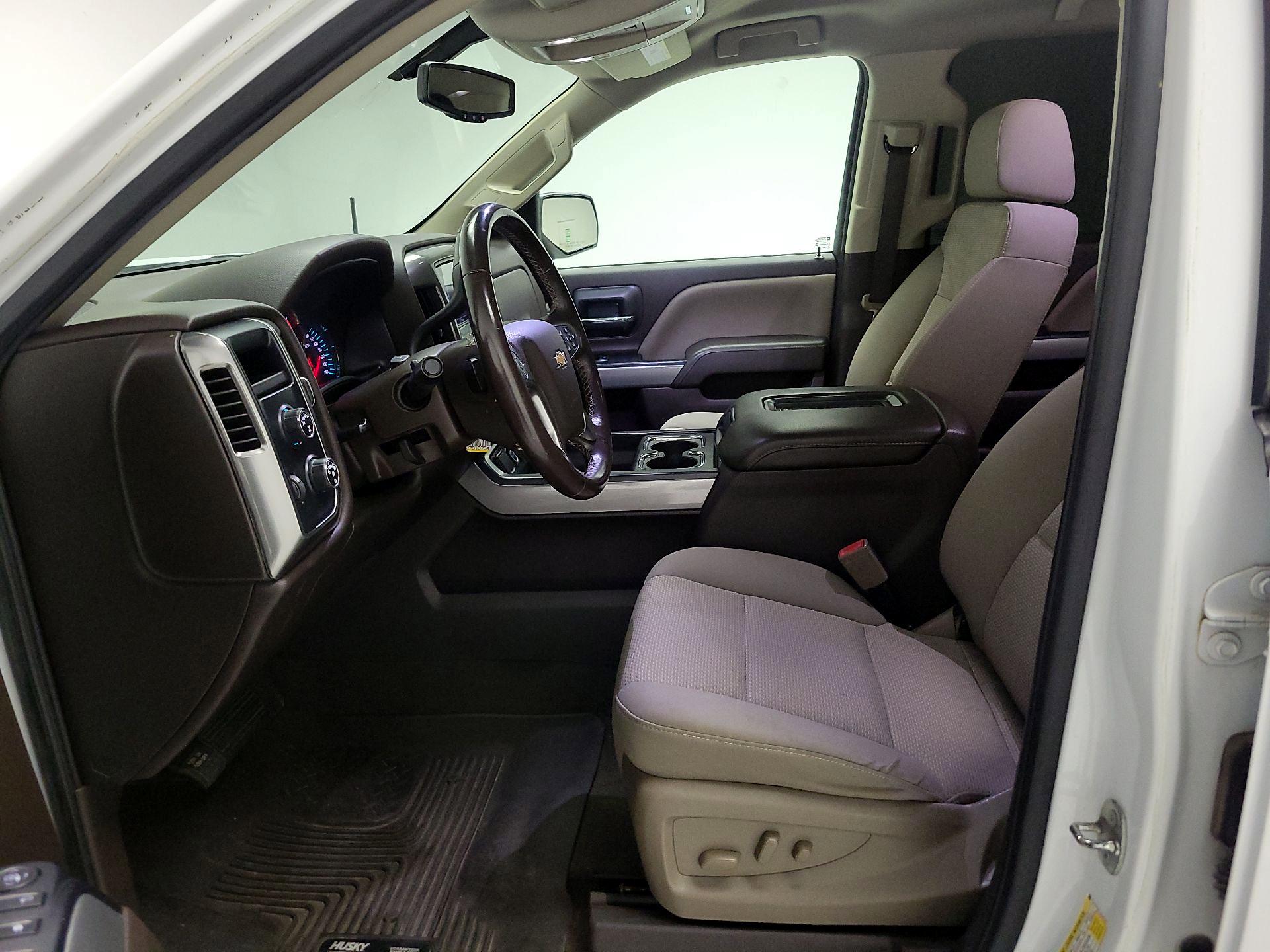 Thumbnail: 2018 Chevrolet Silverado 1500 - 11