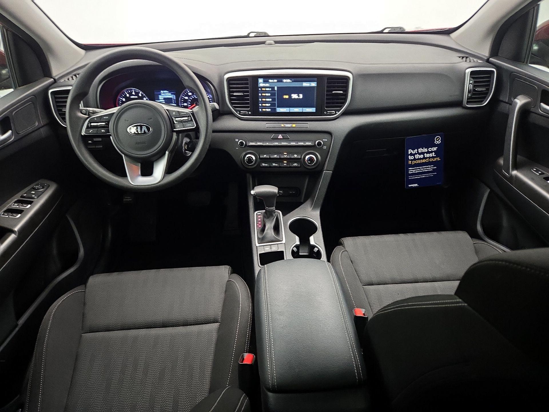 Thumbnail: 2020 Kia Sportage - 9