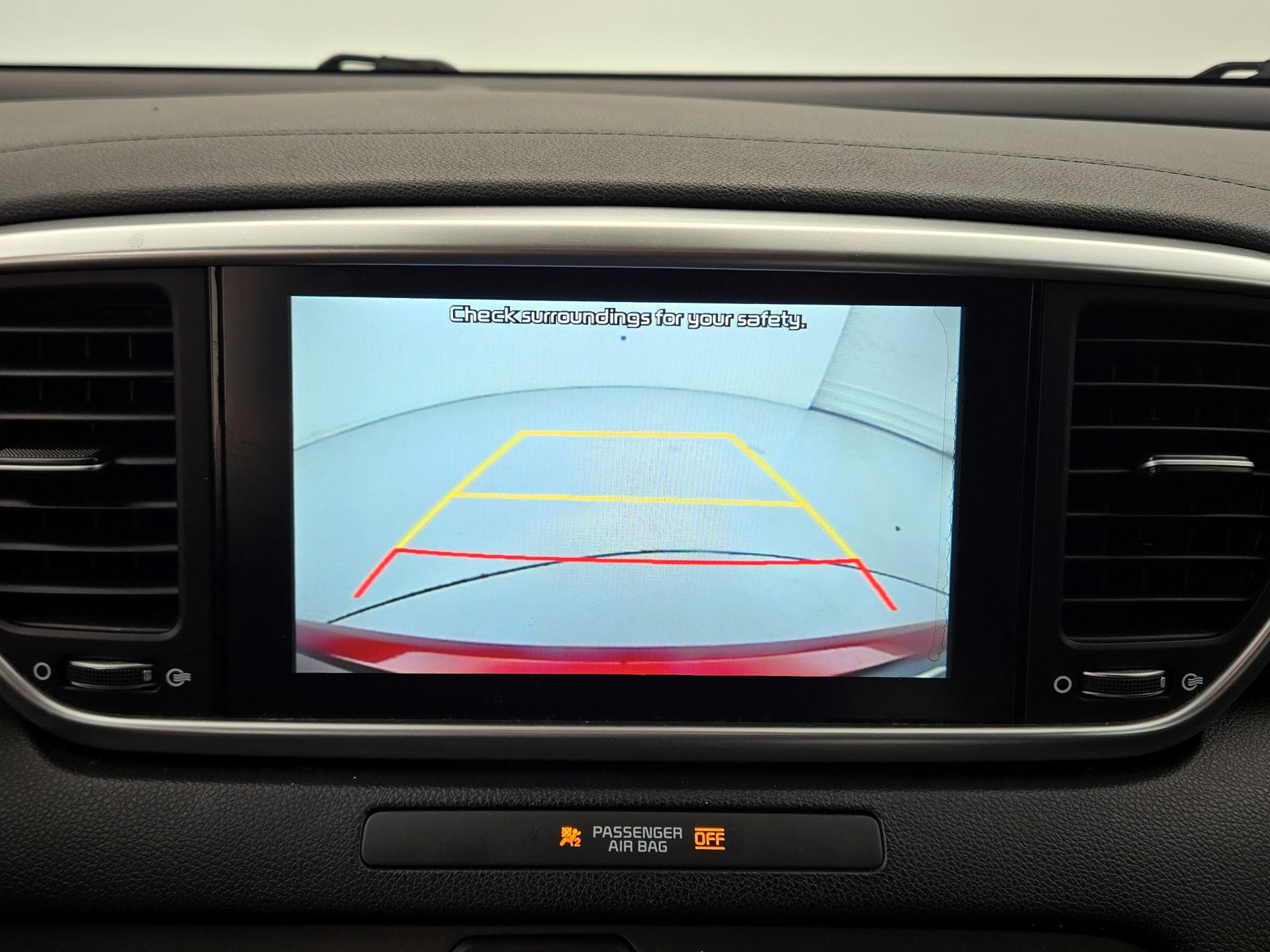 Thumbnail: 2020 Kia Sportage - 14