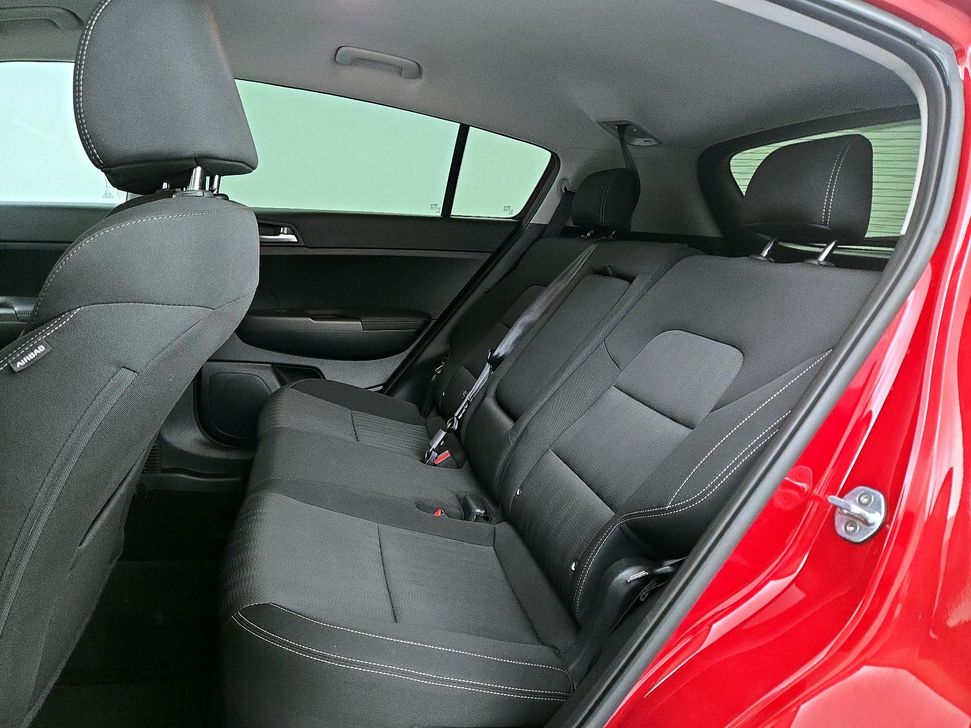 Thumbnail: 2020 Kia Sportage - 19