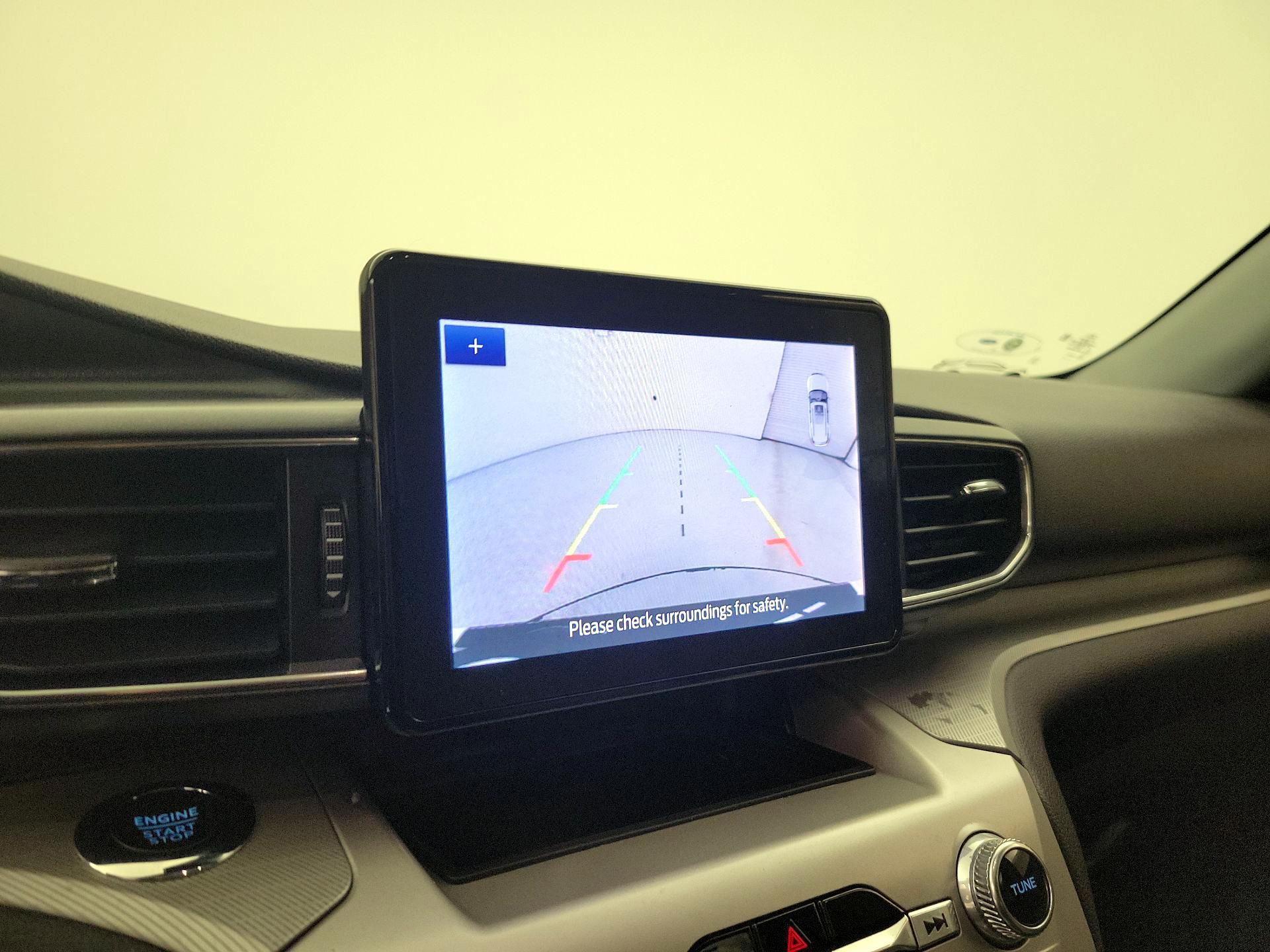 Thumbnail: 2022 Ford Explorer - 14