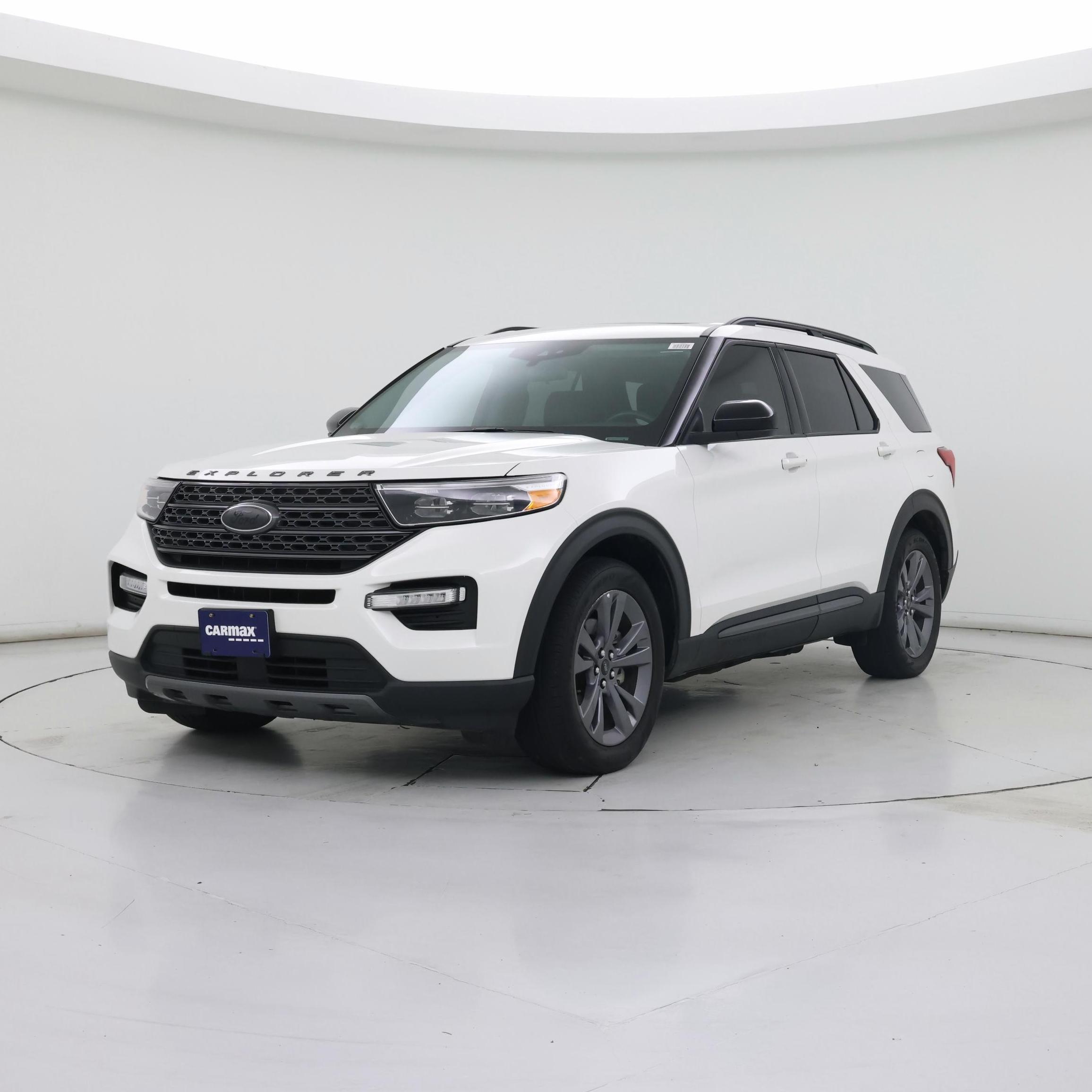 Thumbnail: 2022 Ford Explorer - 4