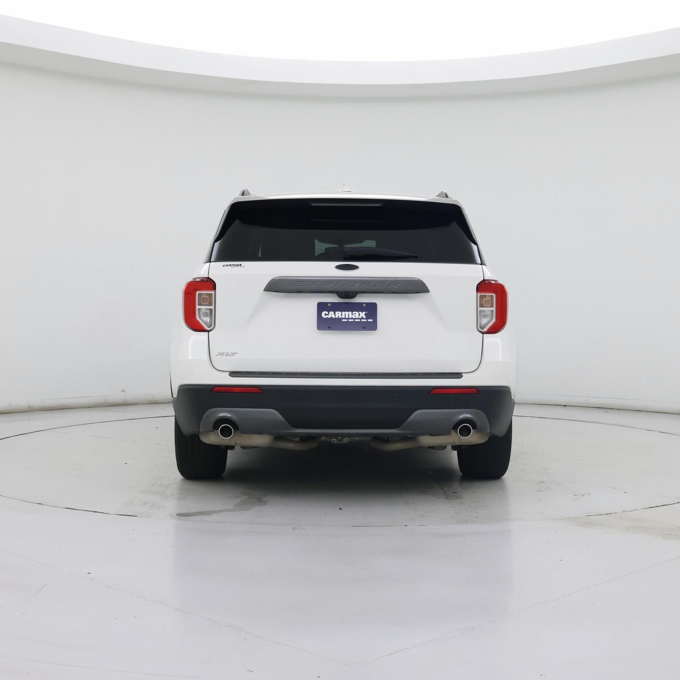 Thumbnail: 2022 Ford Explorer - 6