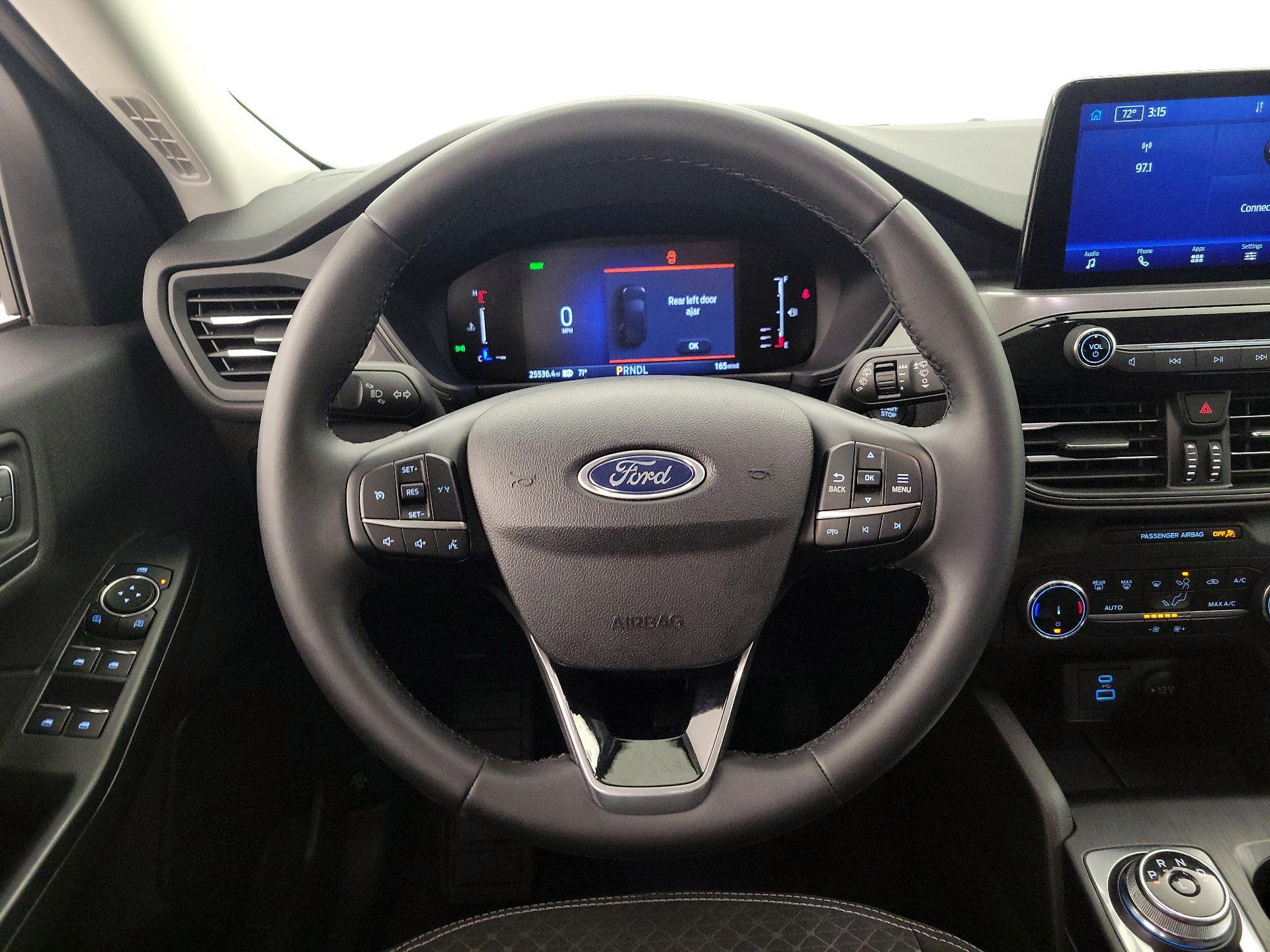 Thumbnail: 2023 Ford Escape - 10