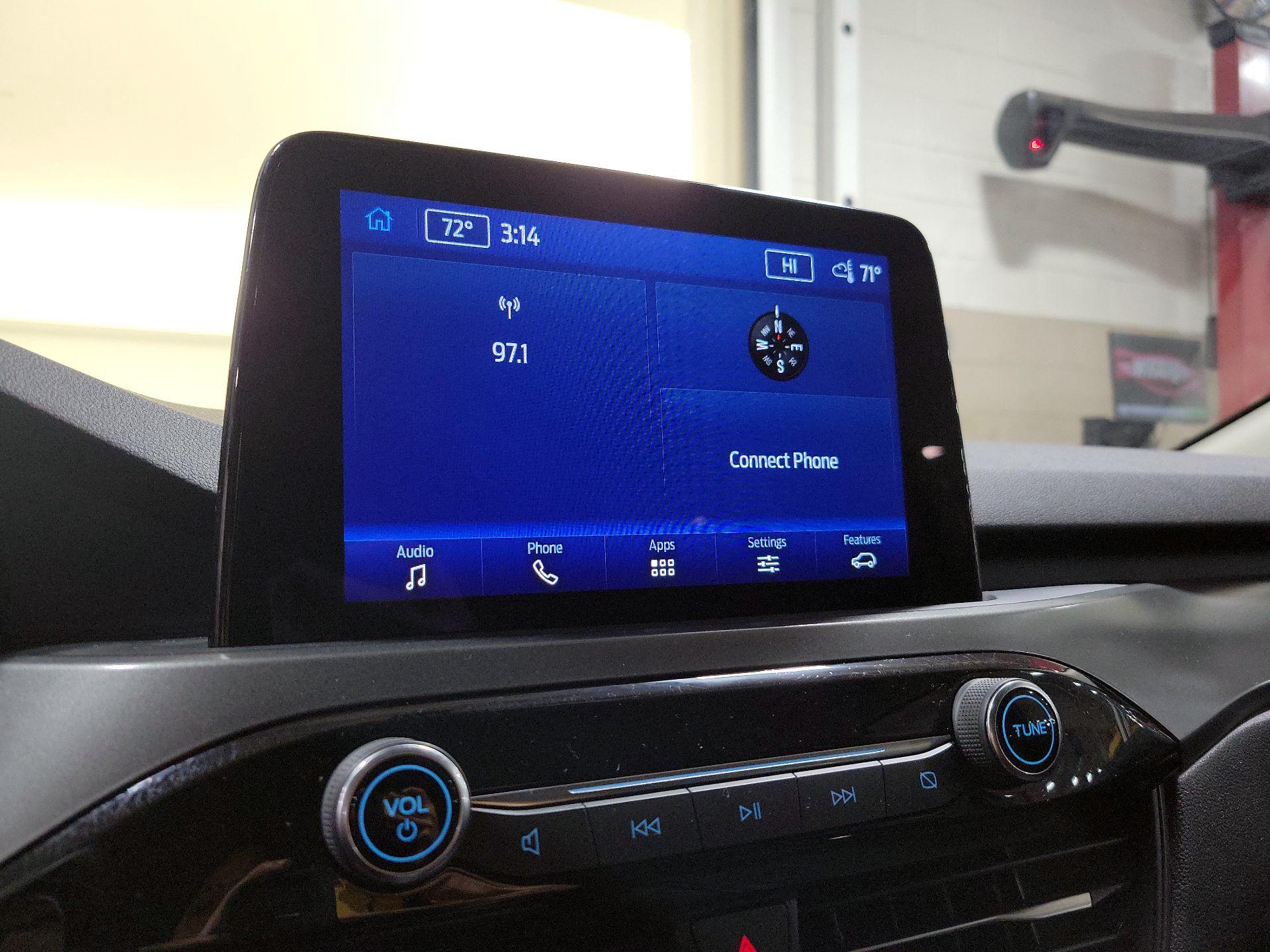 Thumbnail: 2023 Ford Escape - 15