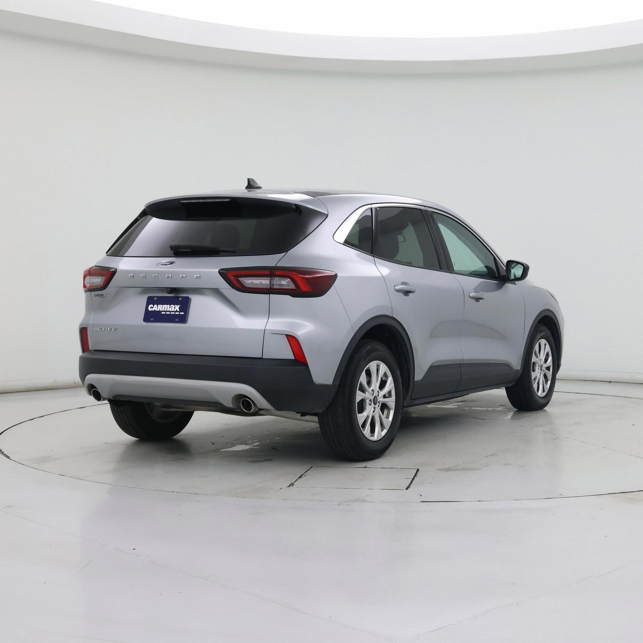 Thumbnail: 2023 Ford Escape - 8