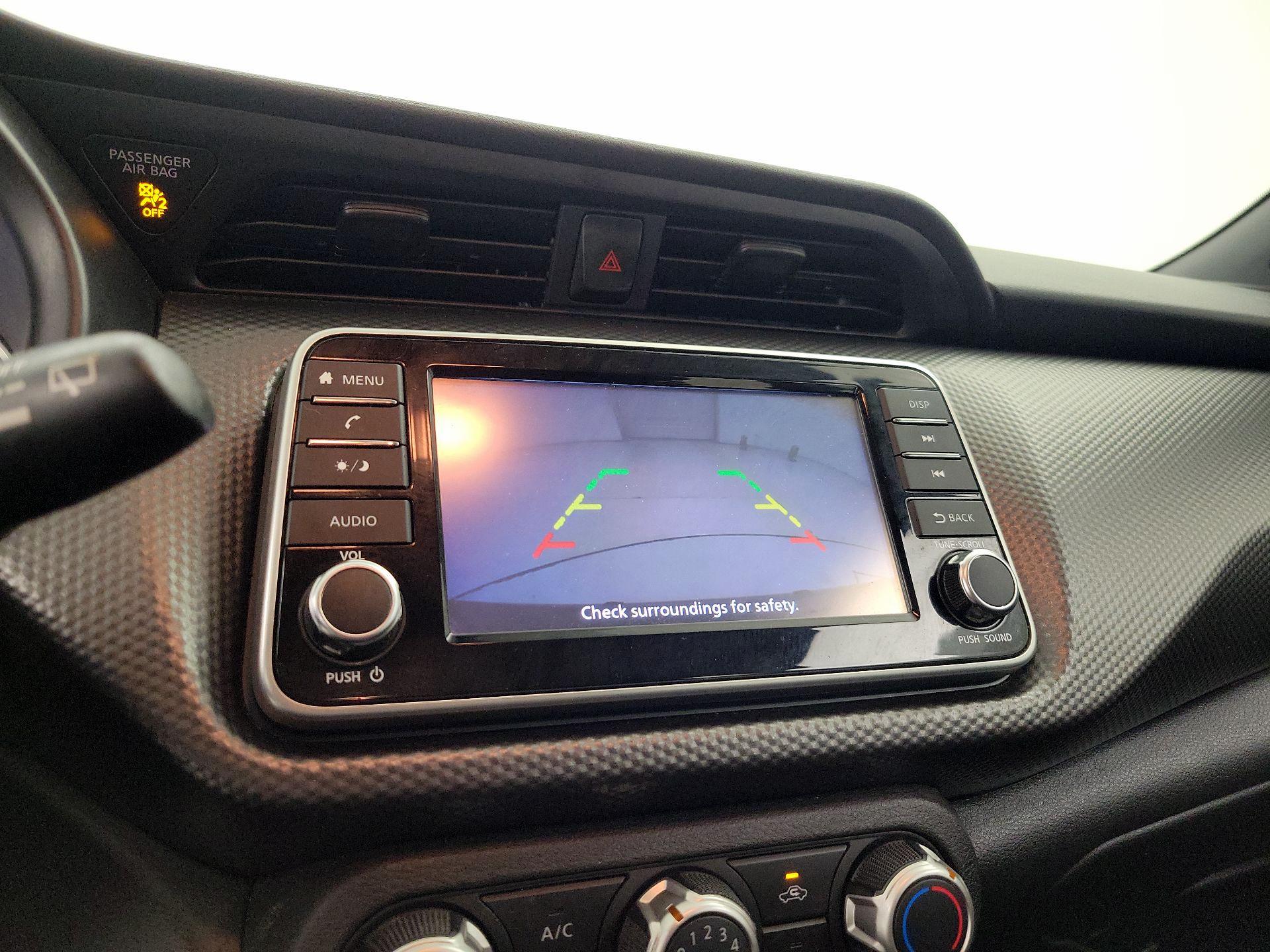 Thumbnail: 2020 Nissan Kicks - 14