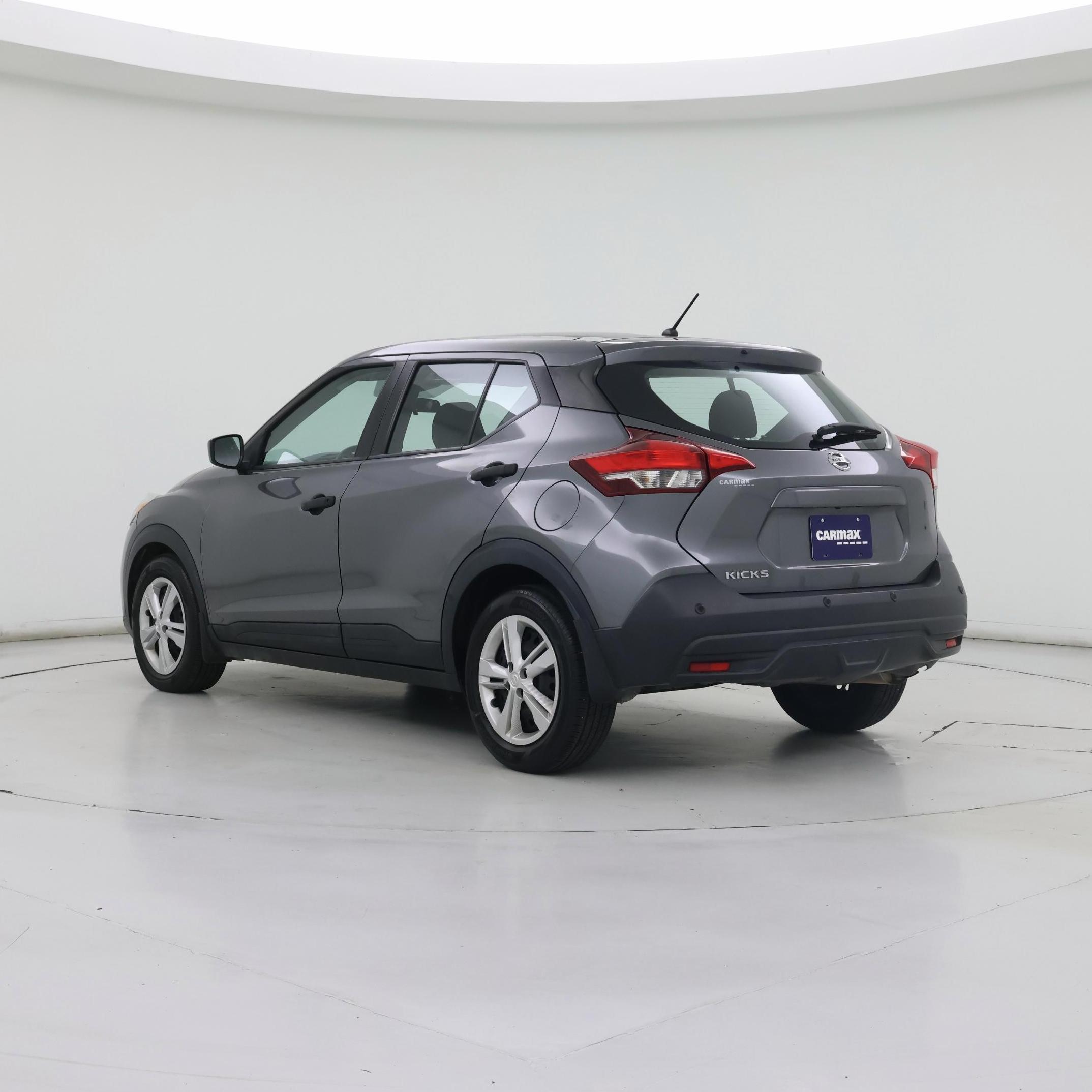Thumbnail: 2020 Nissan Kicks - 2